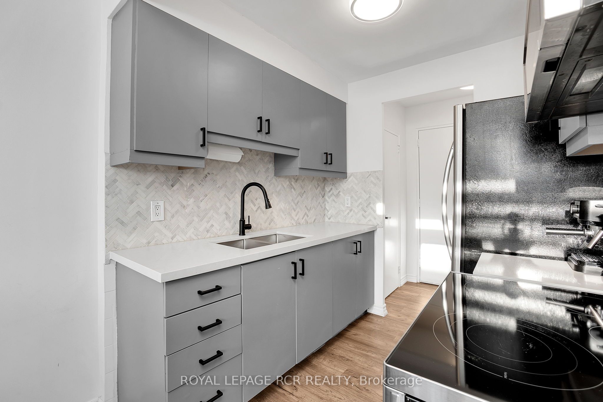 #205 - 50 Gulliver Road Property Photo 6