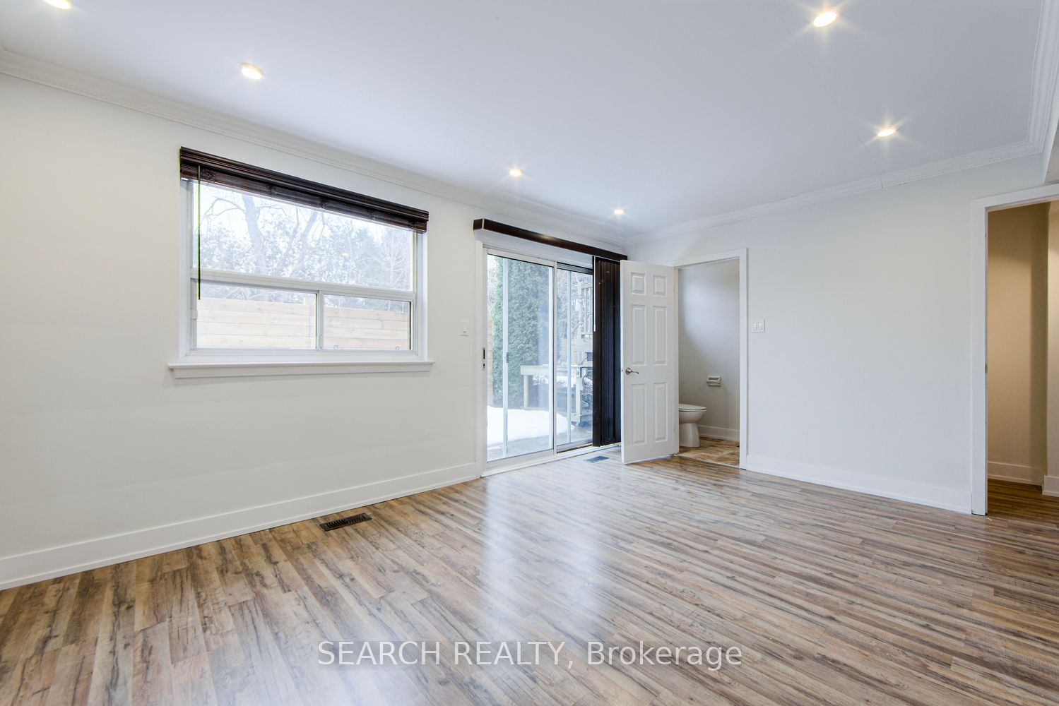 1519 Ogden Avenue Property Photo 3