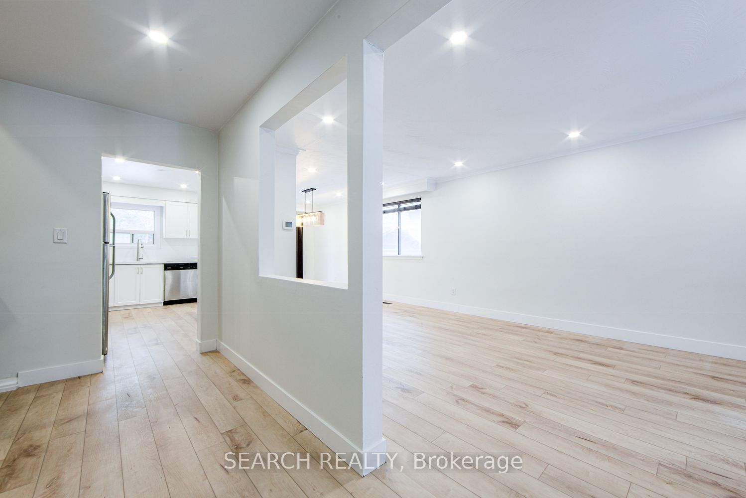 1519 Ogden Avenue Property Photo 3
