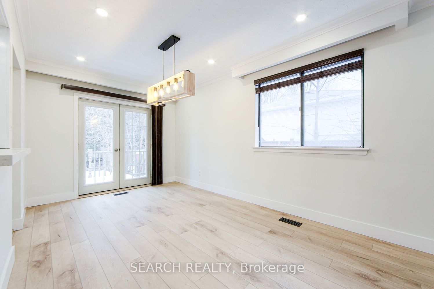 1519 Ogden Avenue Property Photo 8