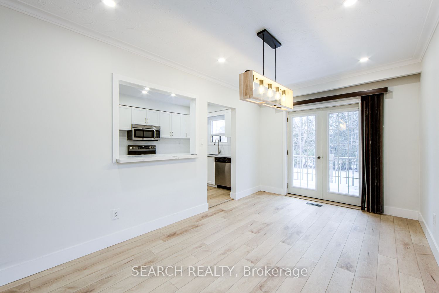 1519 Ogden Avenue Property Photo 9