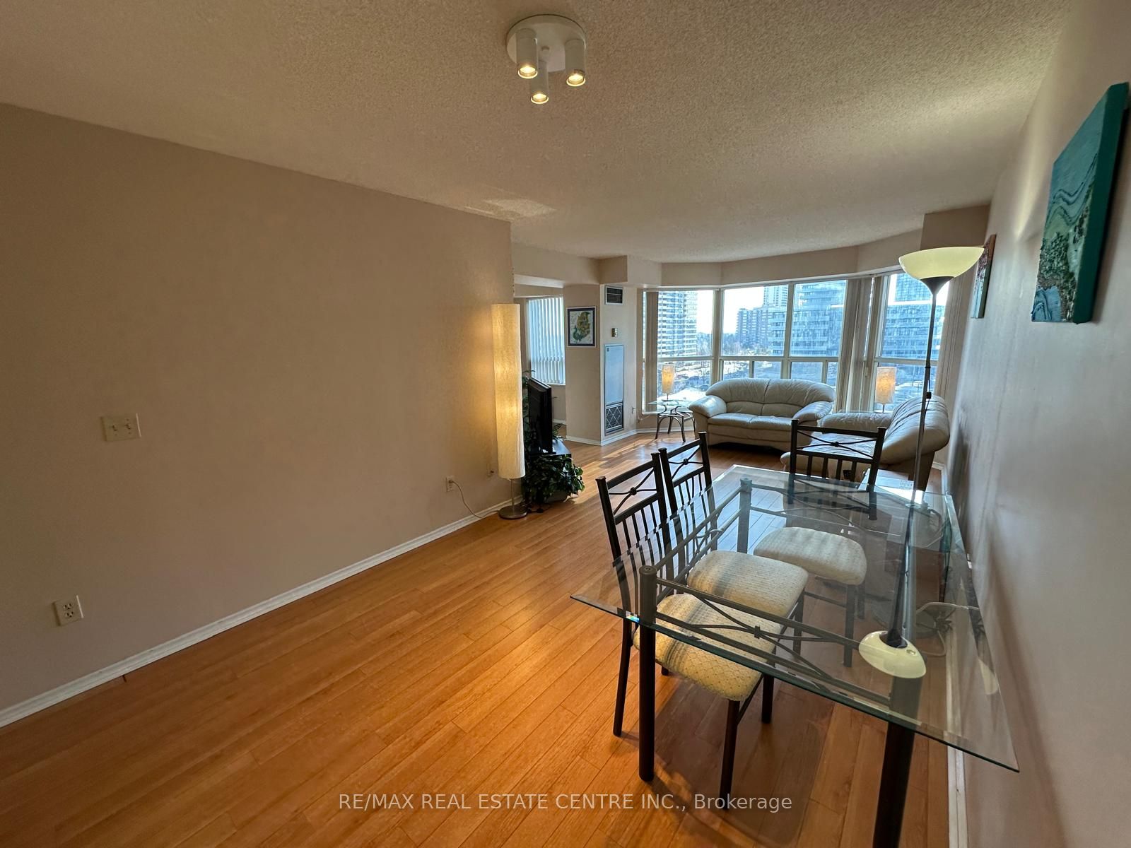 335 Webb Drive 702 Property Photo 4