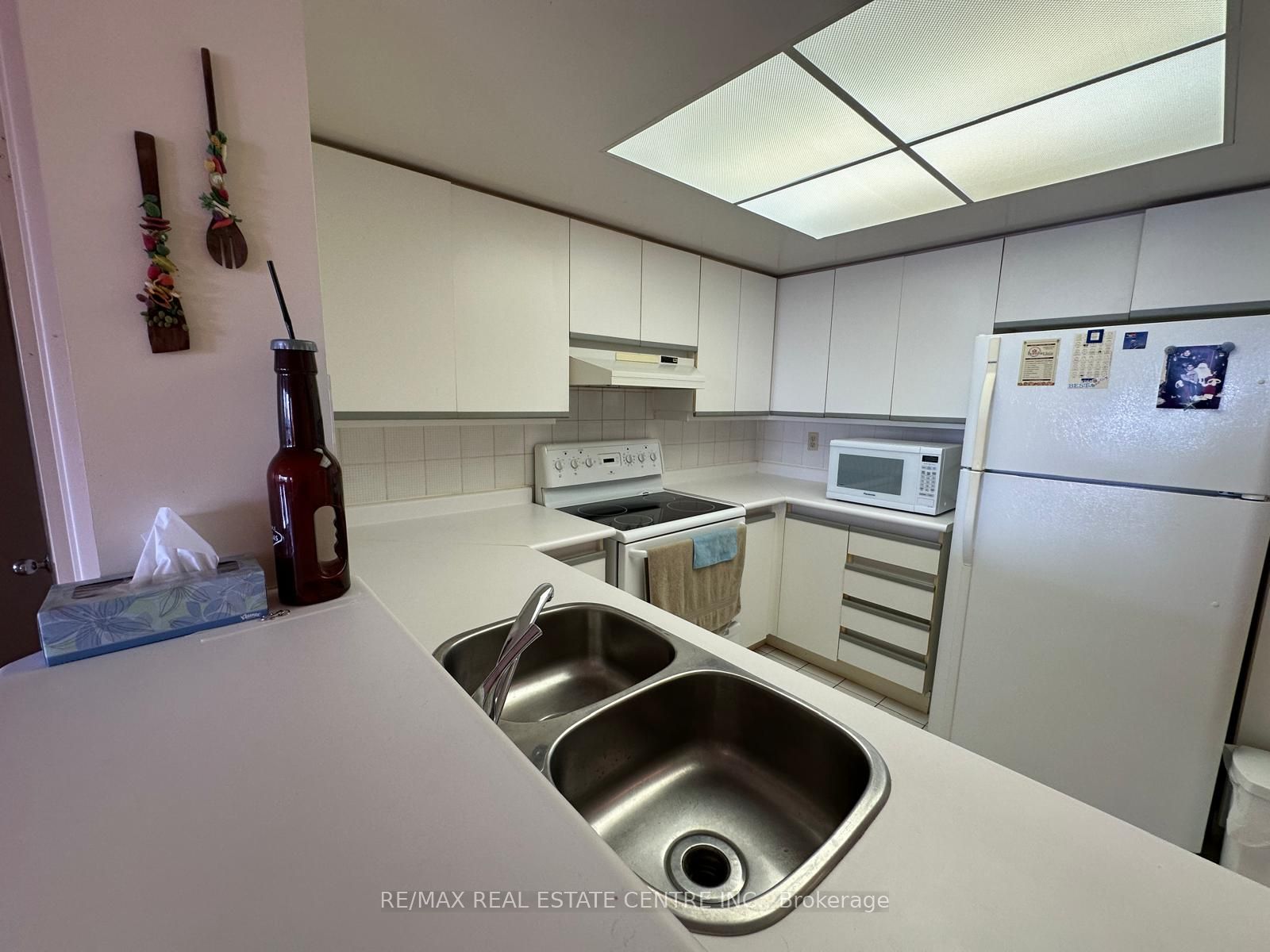 335 Webb Drive 702 Property Photo 9