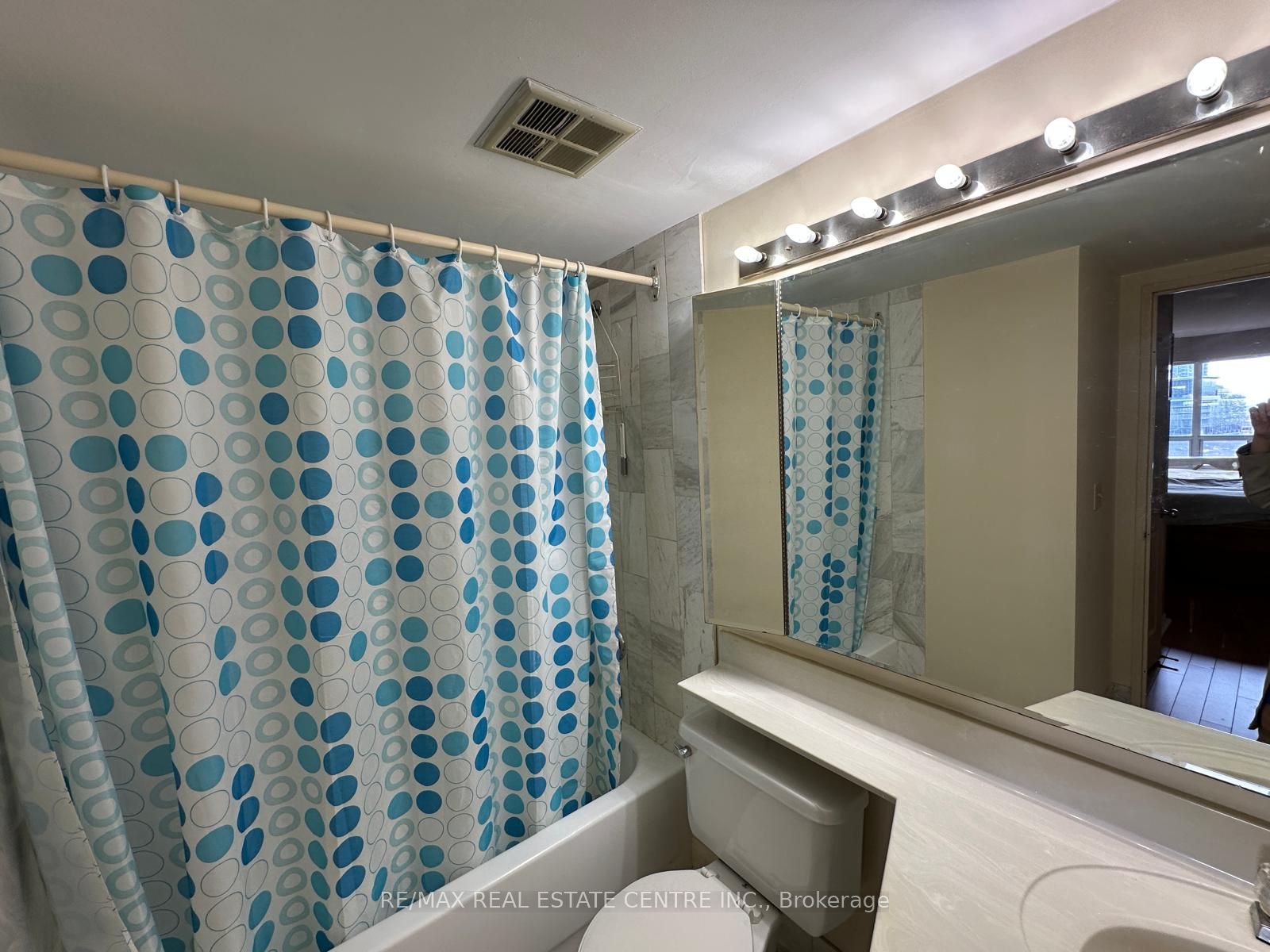 335 Webb Drive 702 Property Photo 15