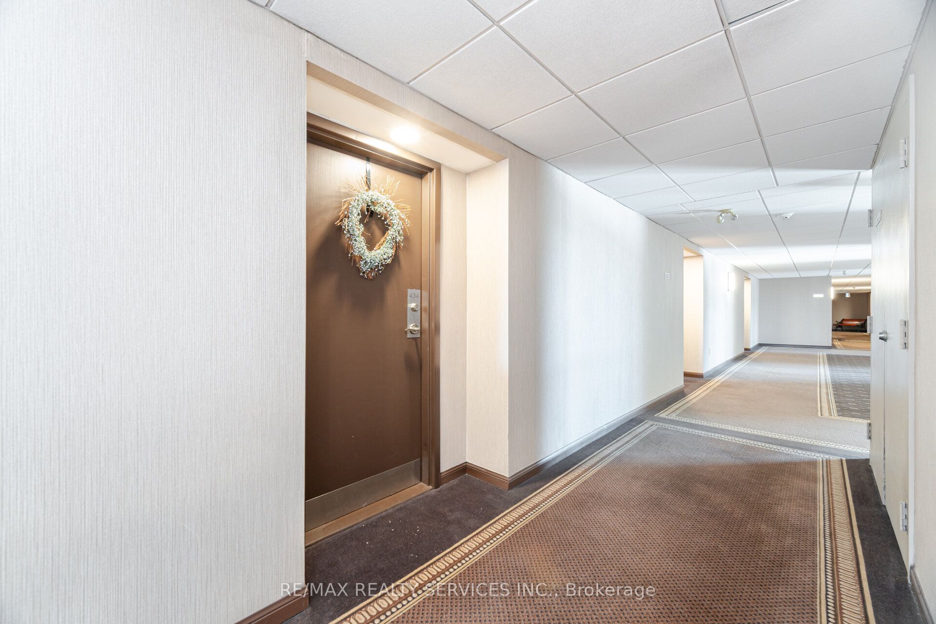 8351 Mclaughlin Road S 434 Property Photo 2