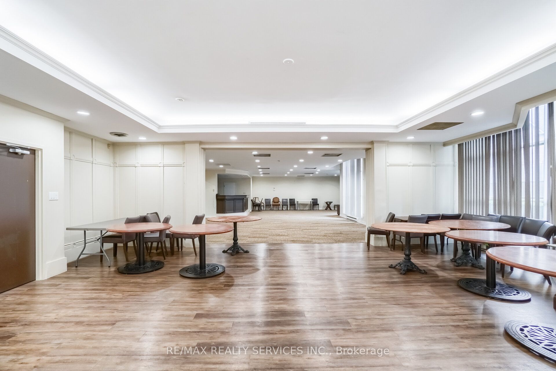 8351 Mclaughlin Road S 434 Property Photo 28