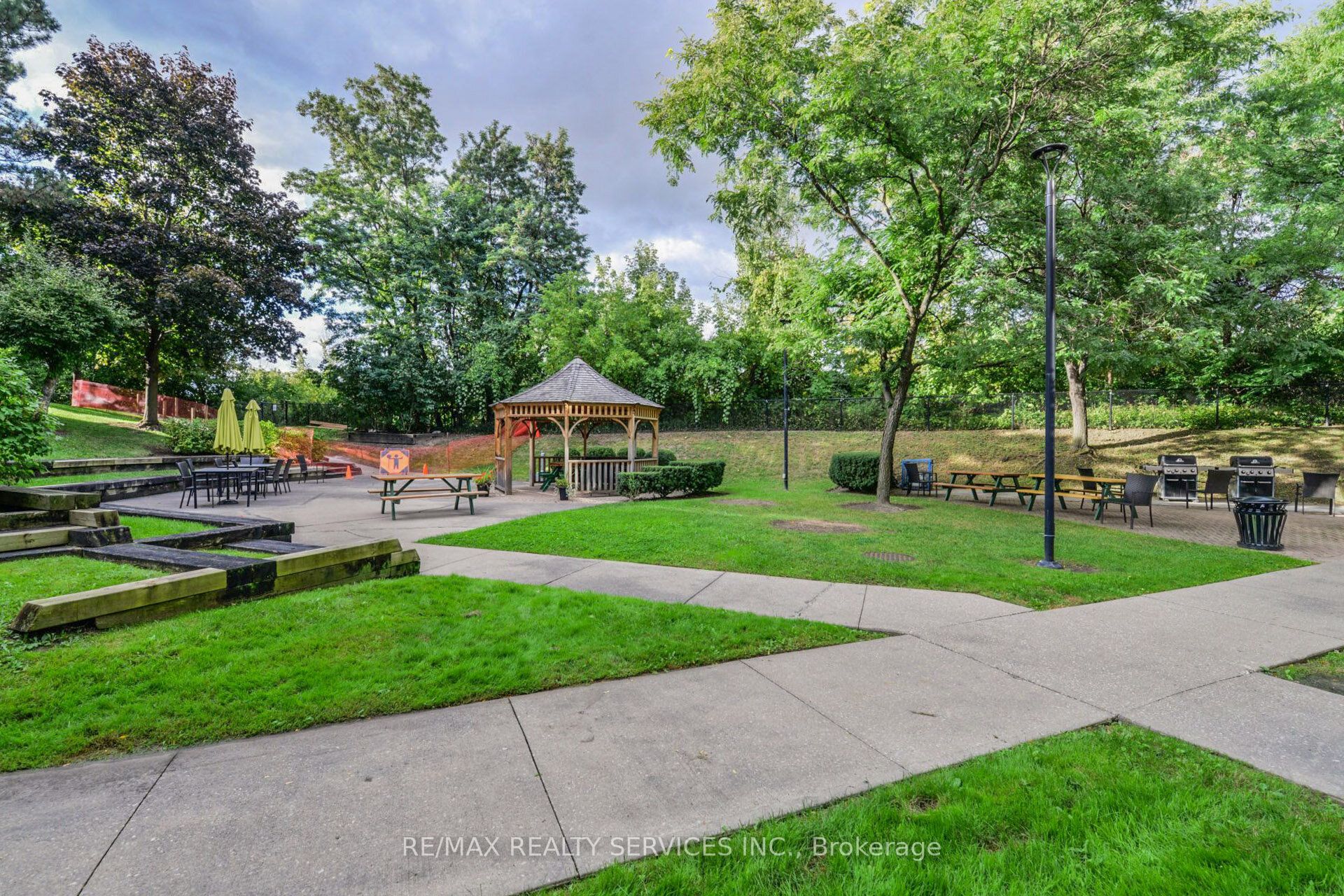 8351 Mclaughlin Road S 434 Property Photo 35