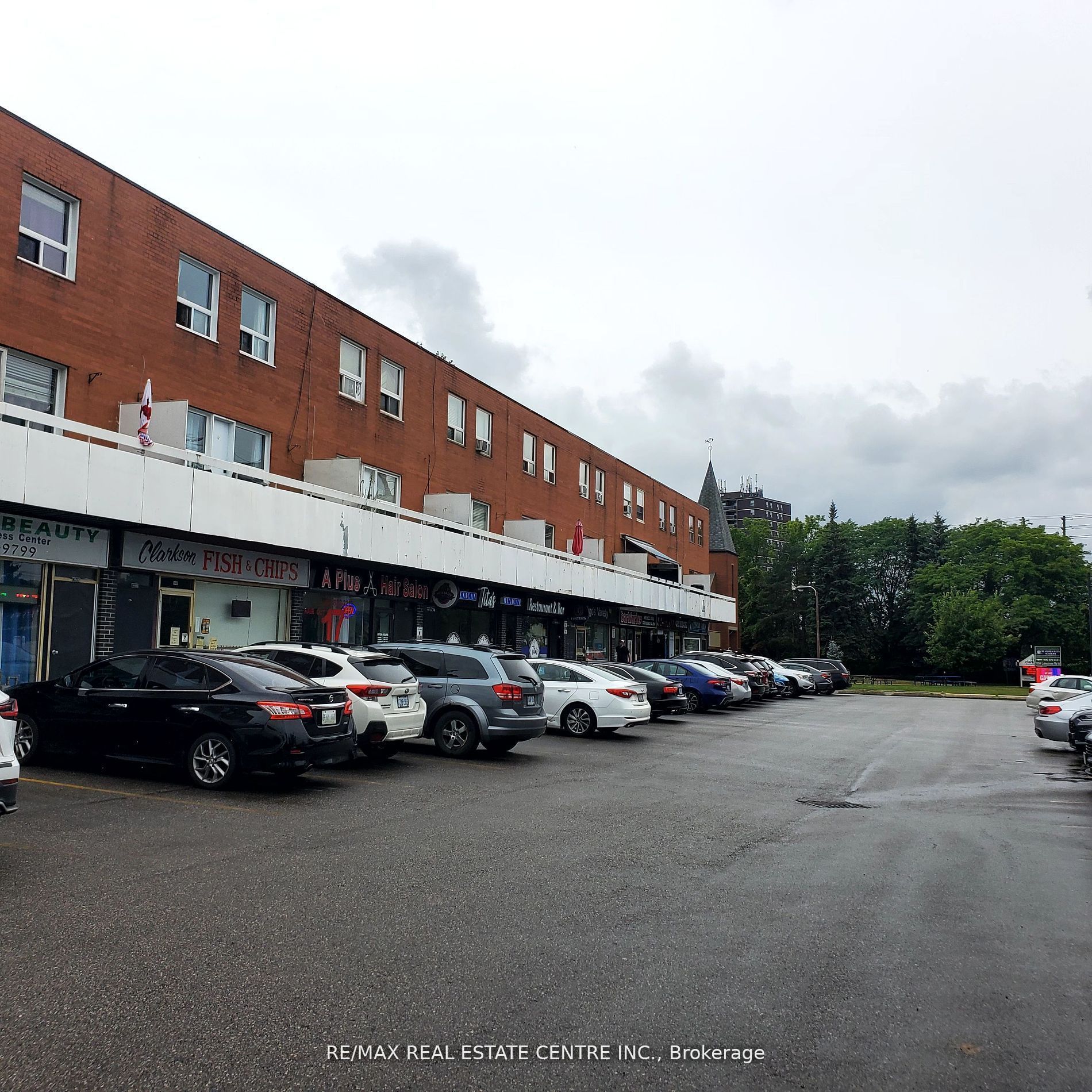 1842 Lakeshore Road Property Photo 1