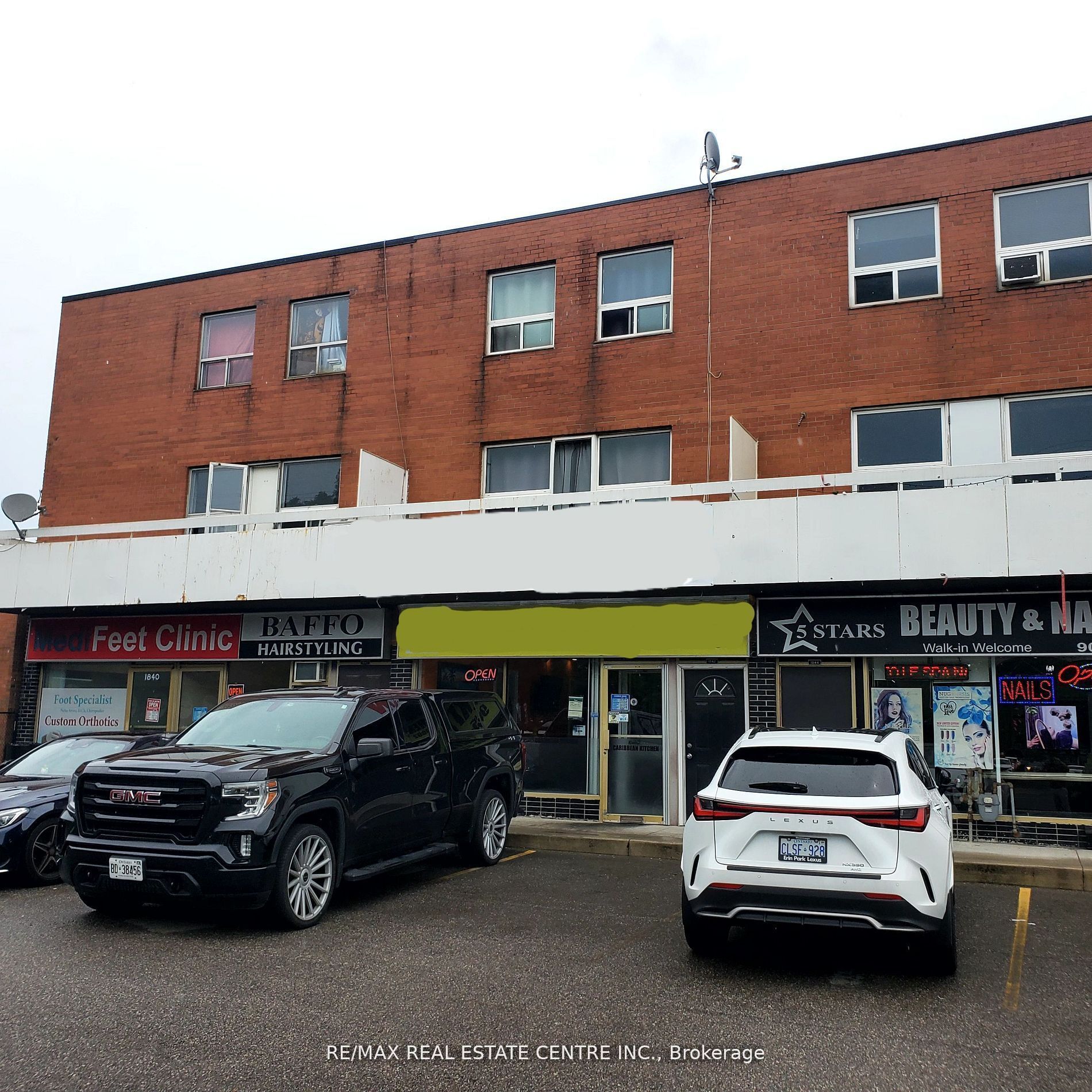 1842 Lakeshore Road Property Photo 3