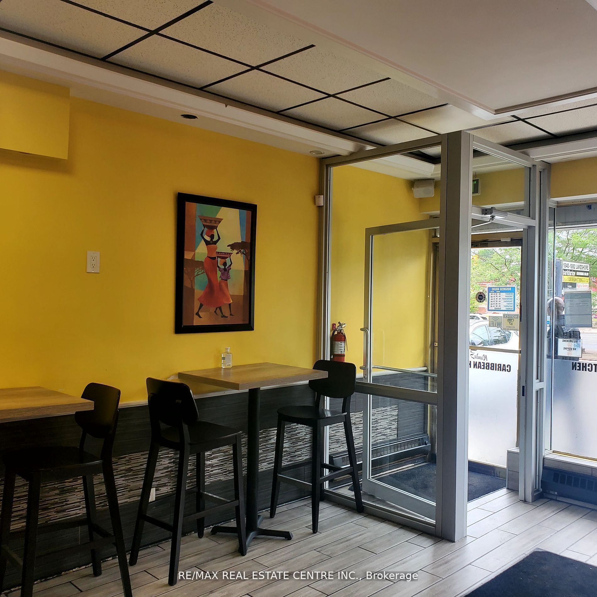 1842 Lakeshore Road Property Photo 10