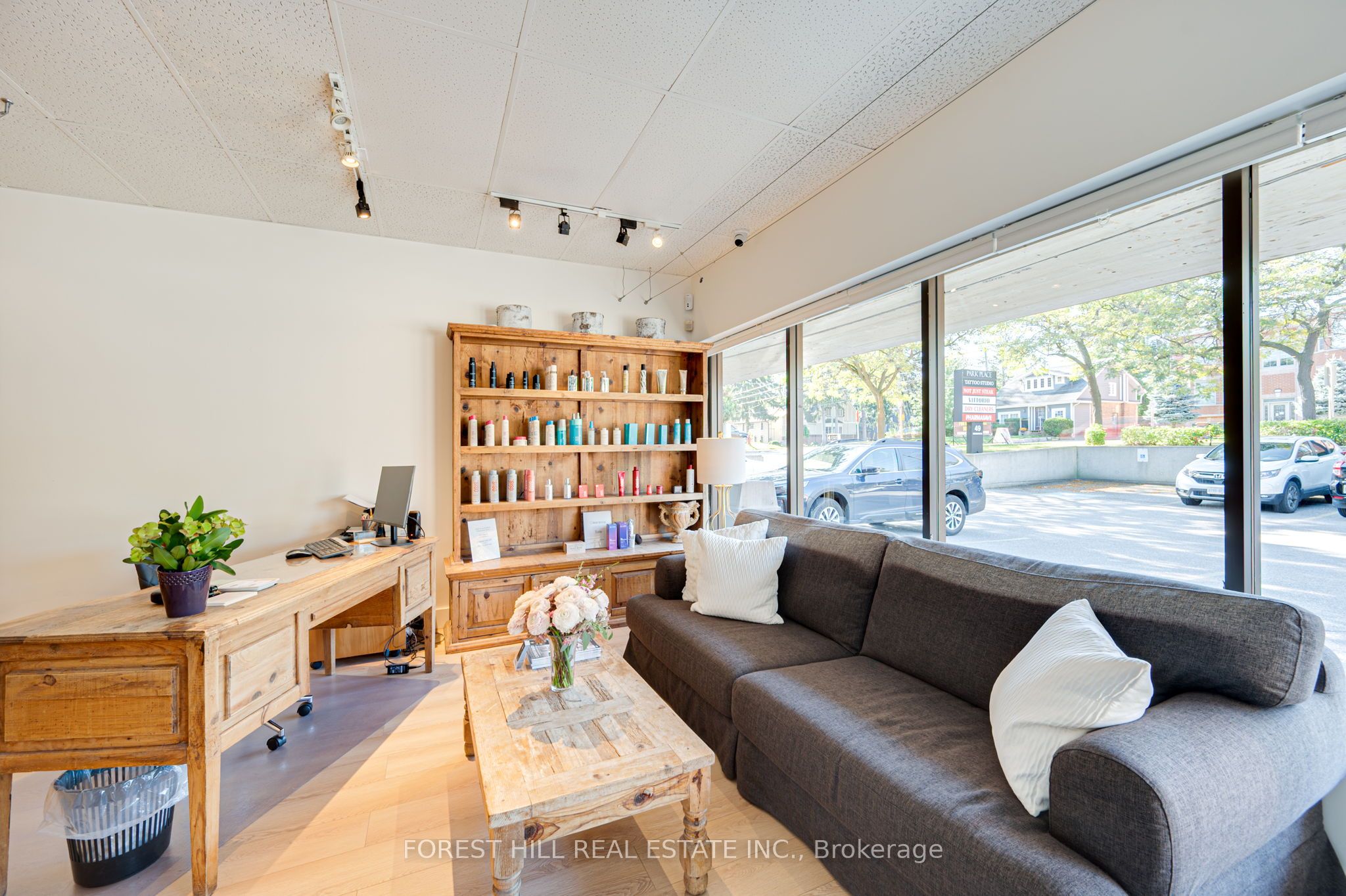 #3 - 49 Mississauga Road Property Photo 8