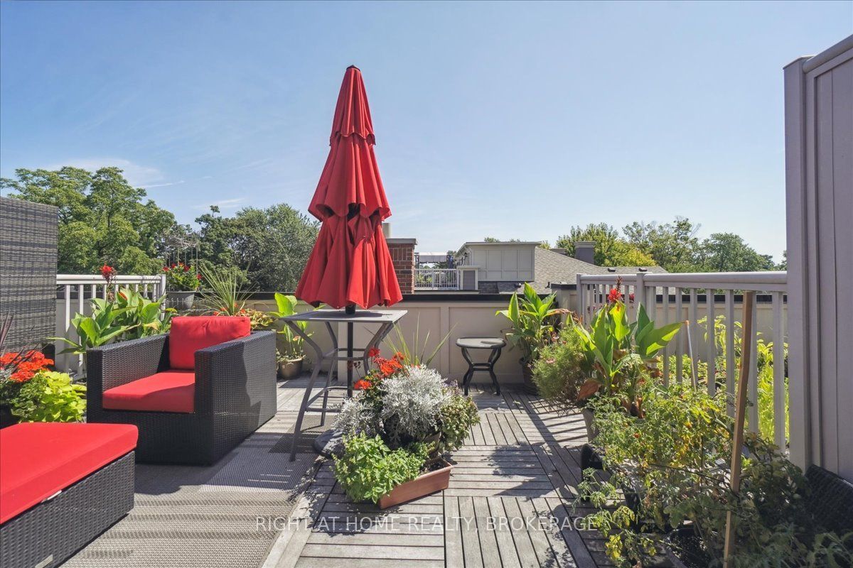 124 Lakeshore Road Property Photo 37