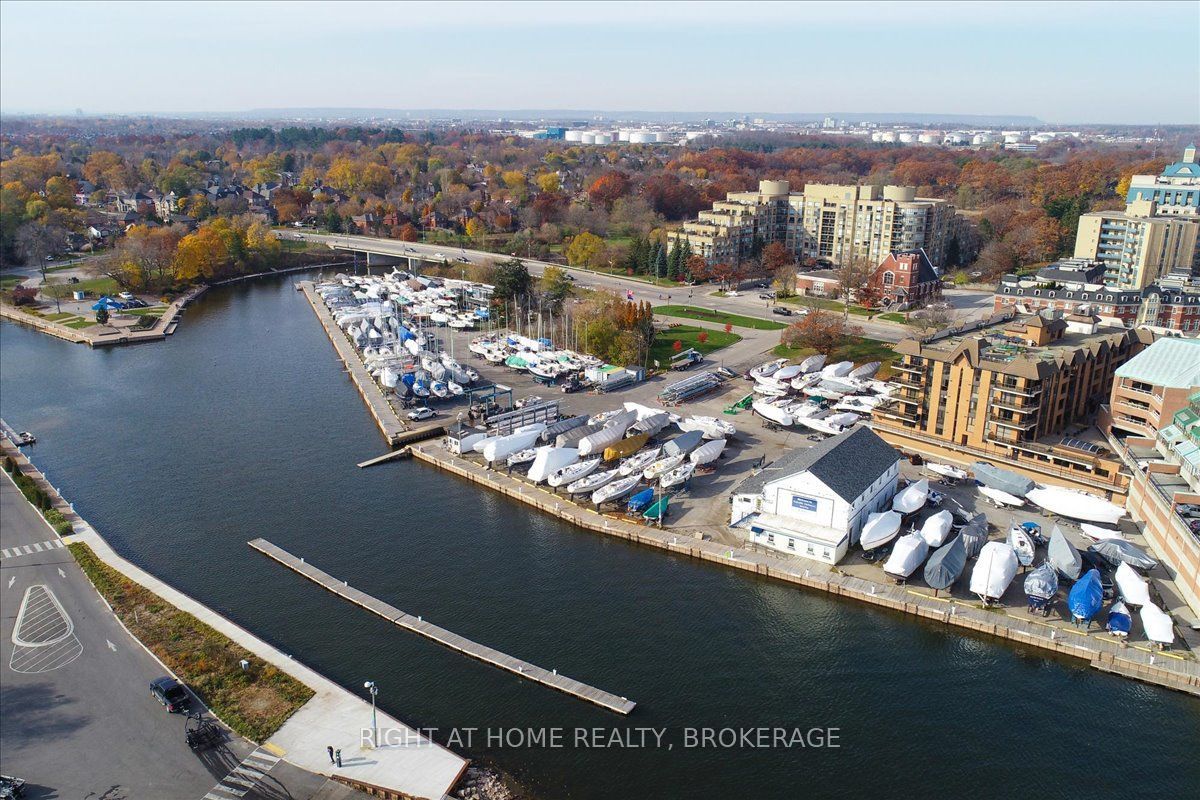 124 Lakeshore Road Property Photo 41