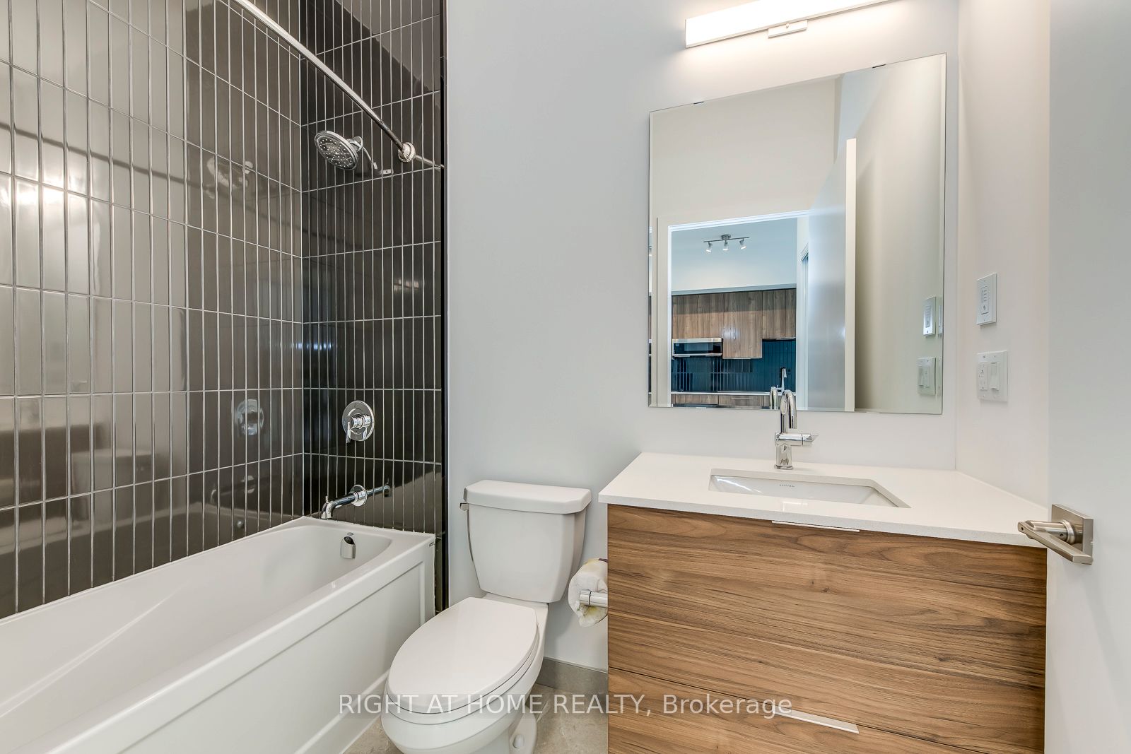 2501 Saw Whet Boulevard 136 Property Photo 21