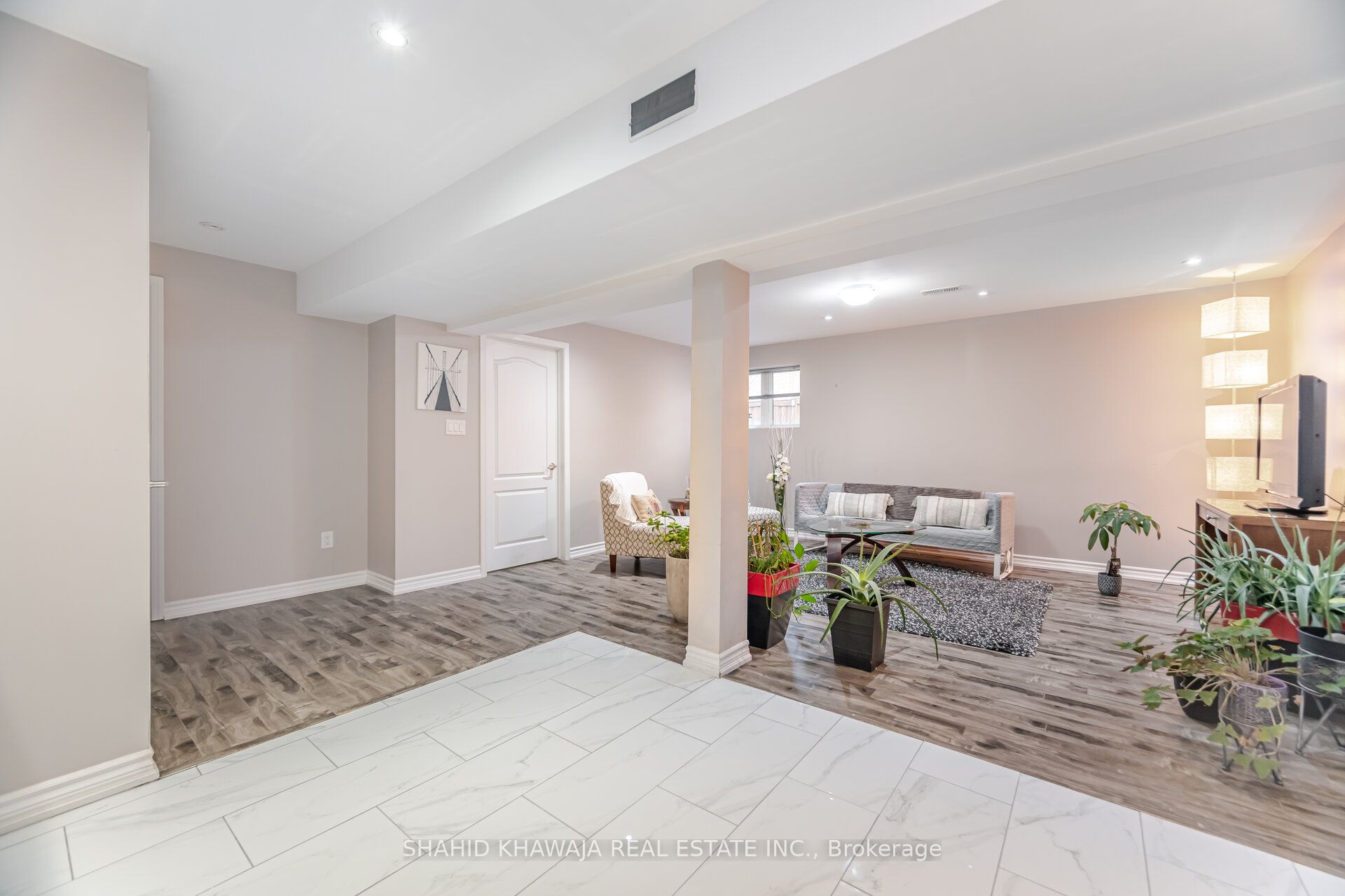 458 Pozbou Crescent Property Photo 40