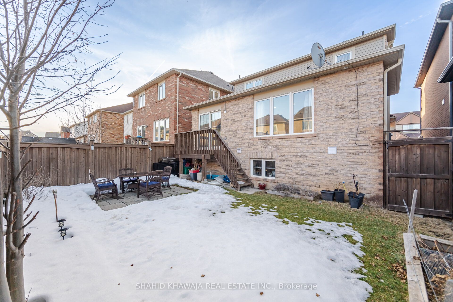 458 Pozbou Crescent Property Photo 46
