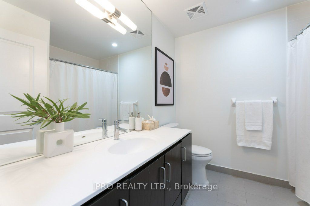 205 Sherway Gardens Road E 308 Property Photo 3