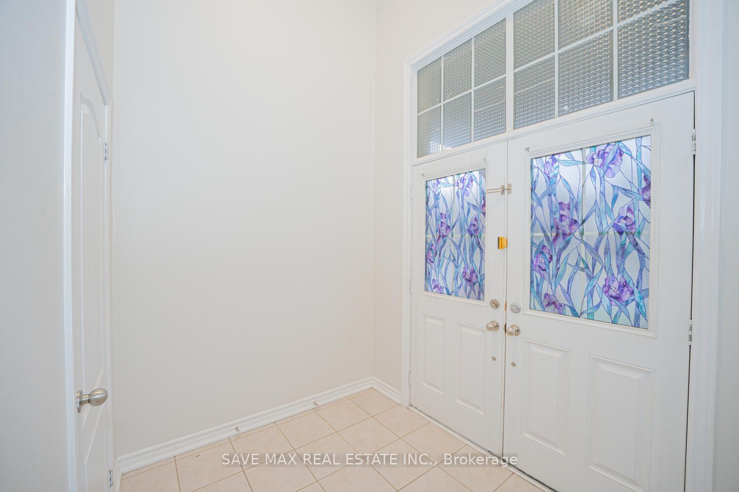 12 Losino Street Property Photo 3