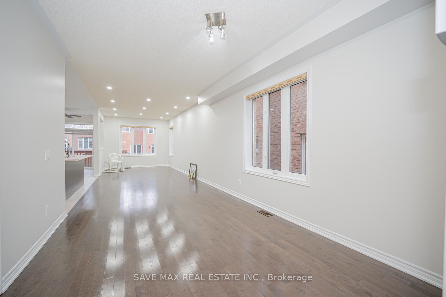 12 Losino Street Property Photo 5