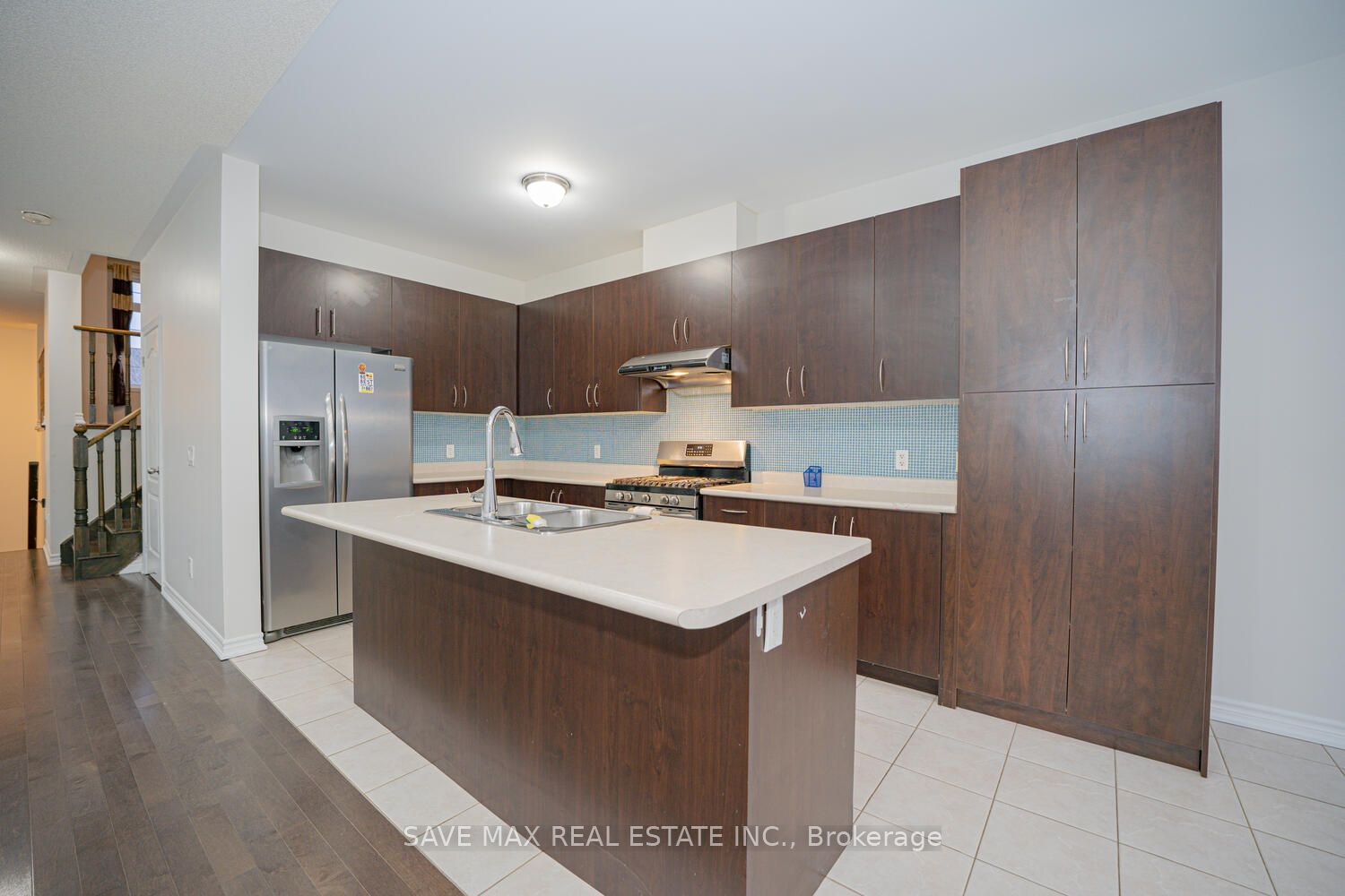 12 Losino Street Property Photo 9