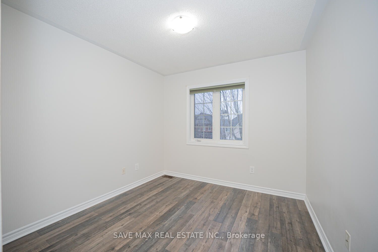 12 Losino Street Property Photo 17