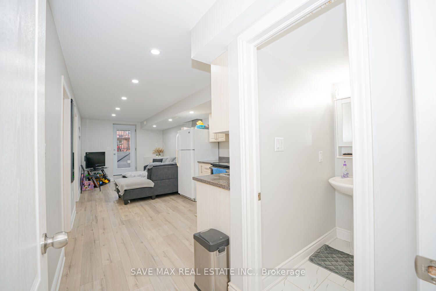 12 Losino Street Property Photo 21