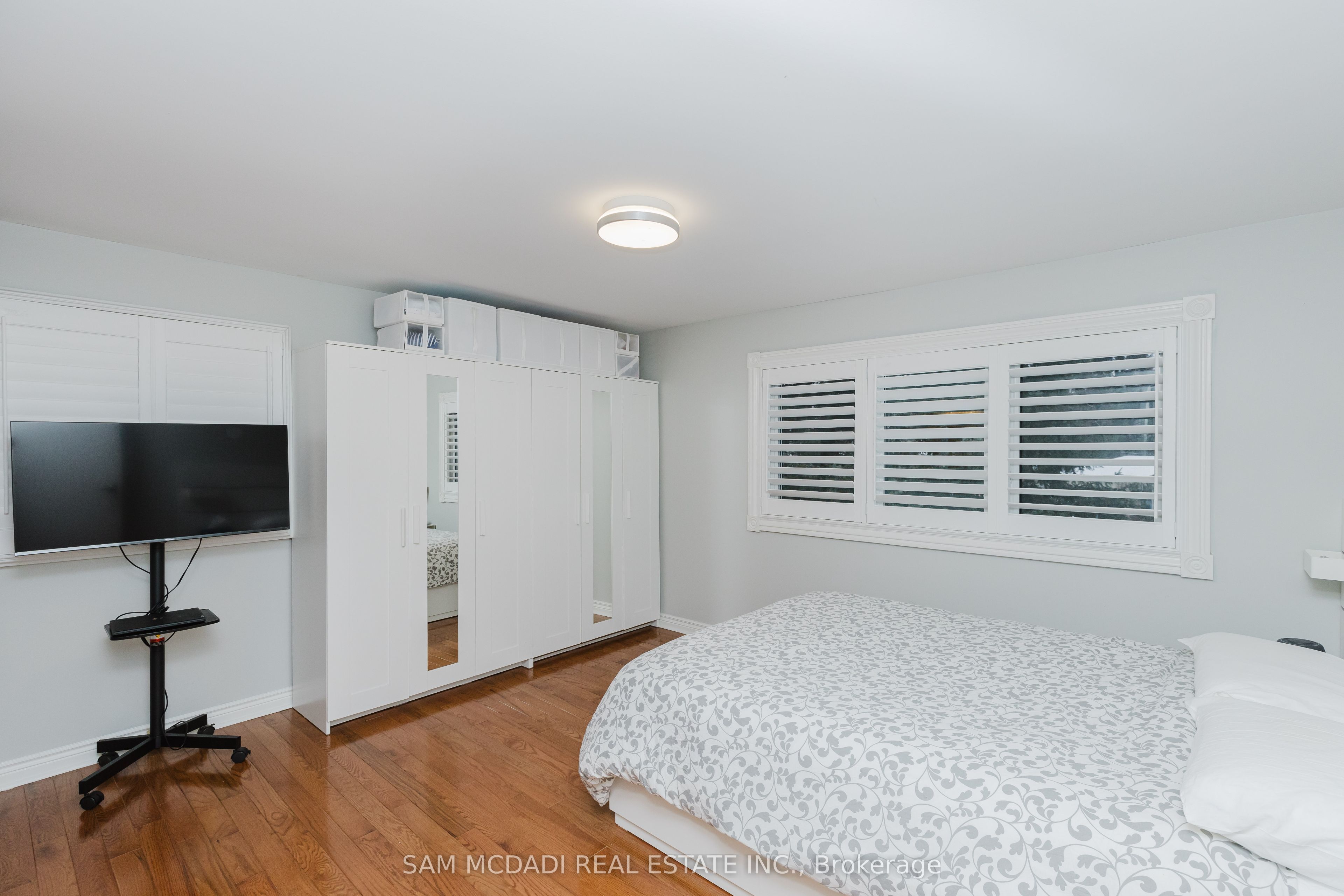 2344 Devon Road Property Photo 23