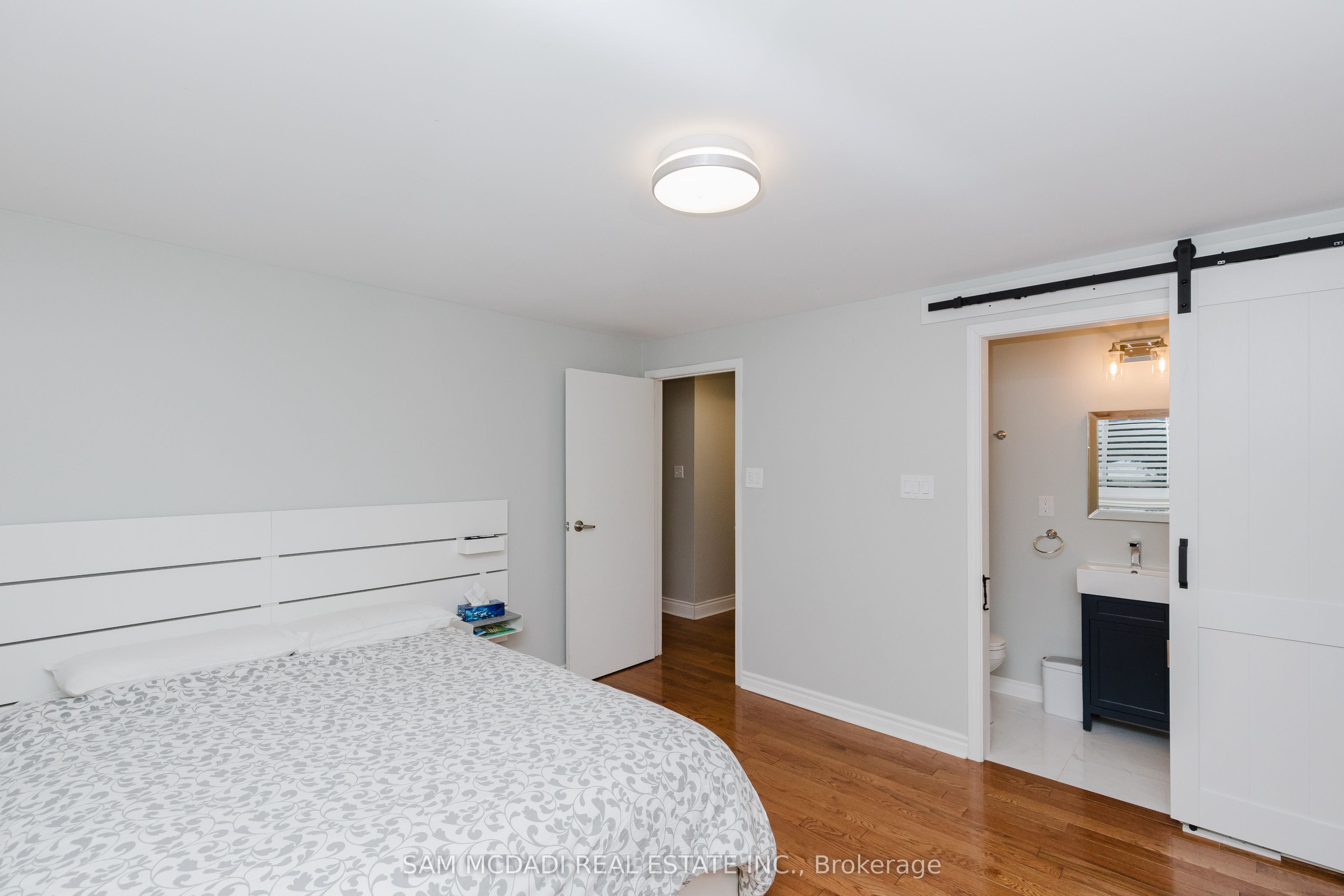 2344 Devon Road Property Photo 24