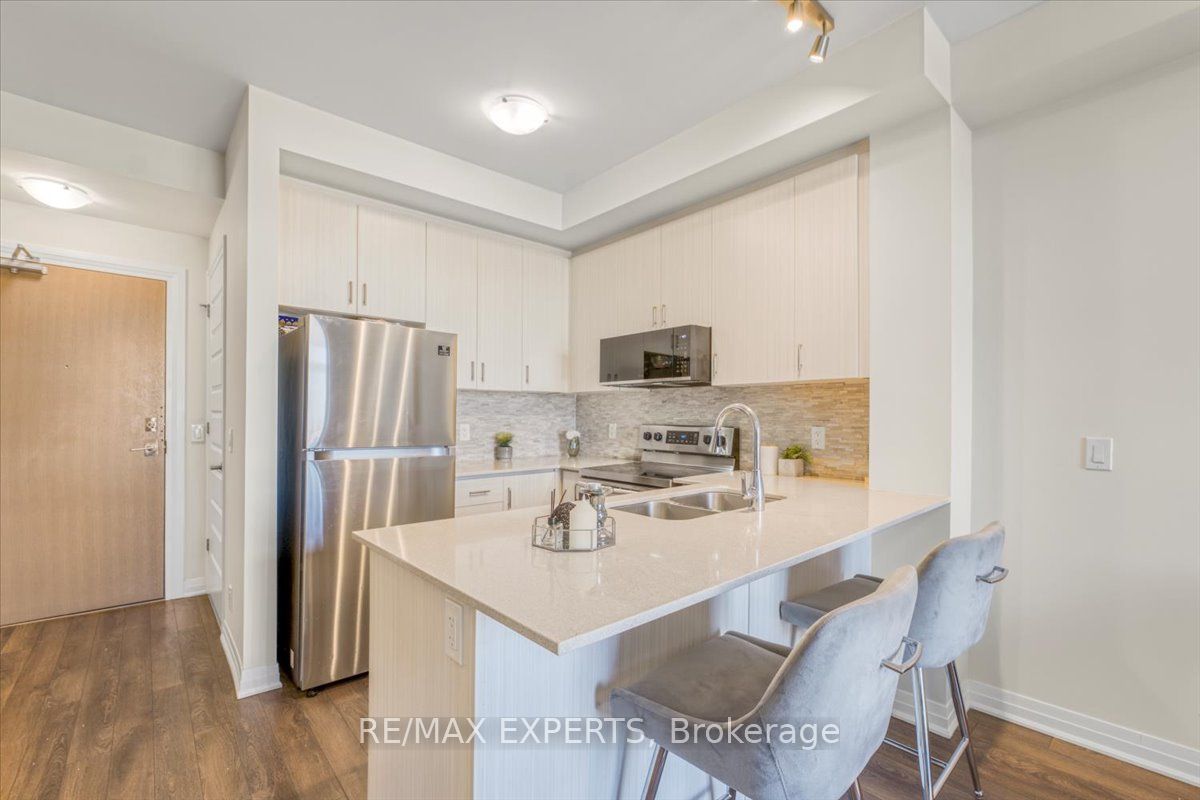 #527 - 1105 Leger Way Property Photo 9