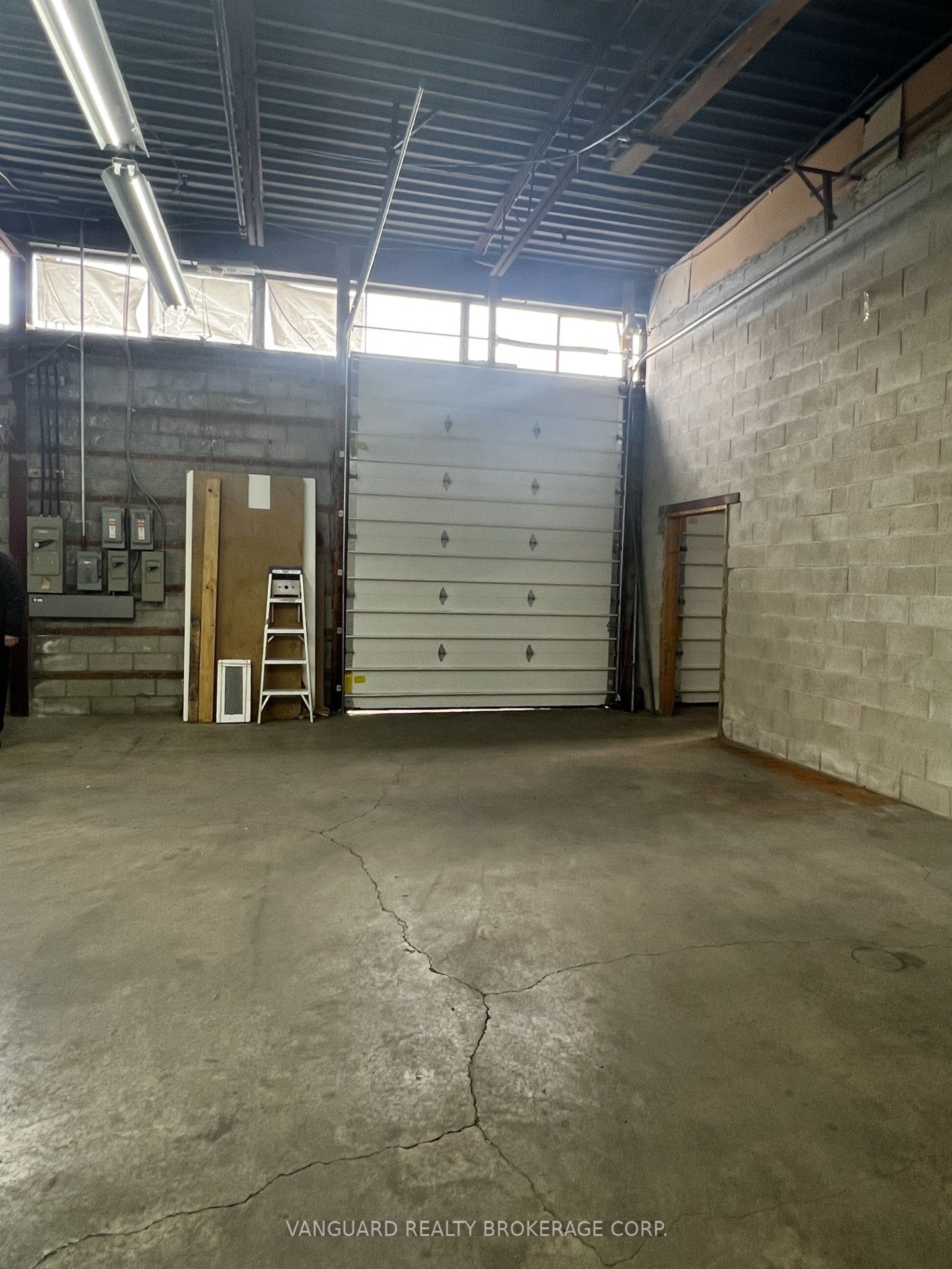 #6a - 63 Alness Street Property Photo 9