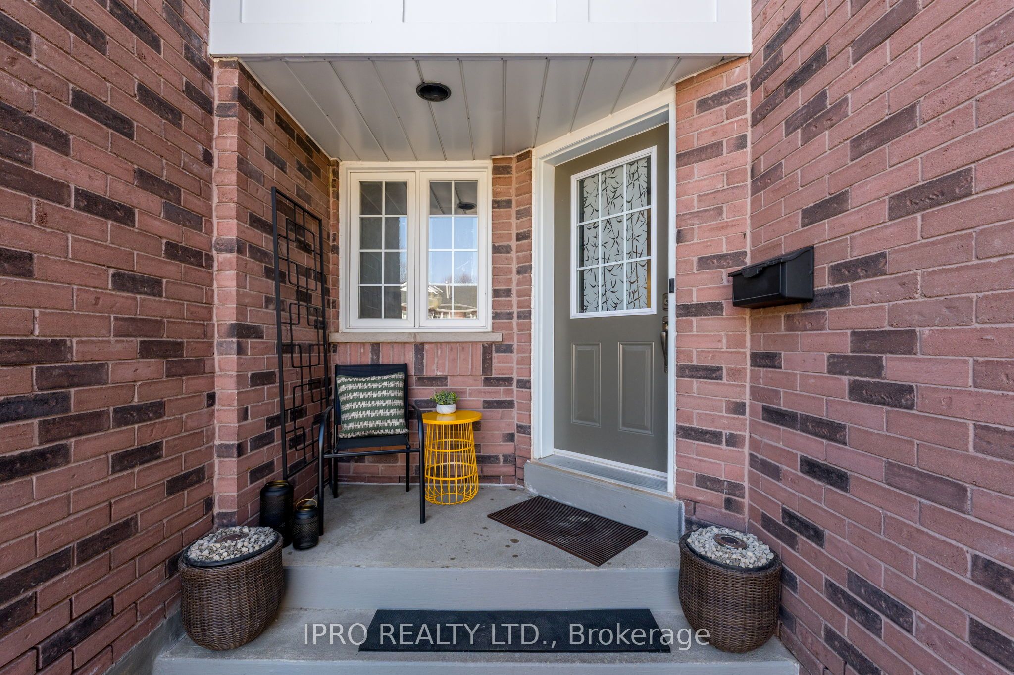 51 Lancewood Crescent Property Photo 5