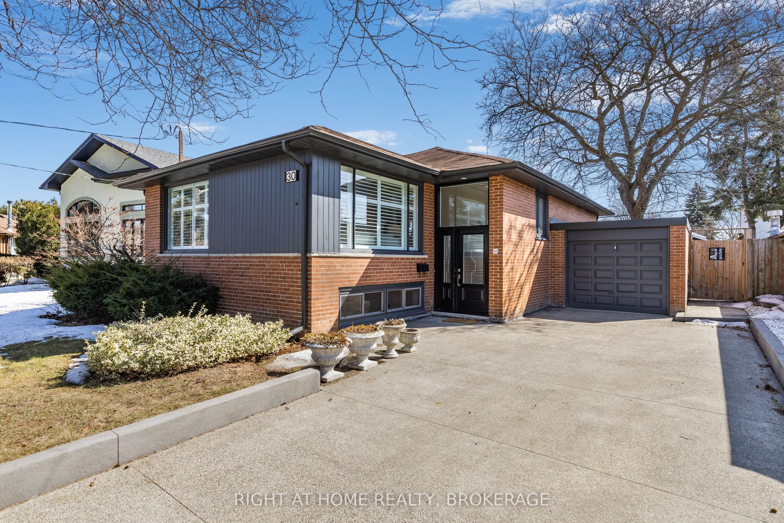 30 Warbeck Place Property Photo