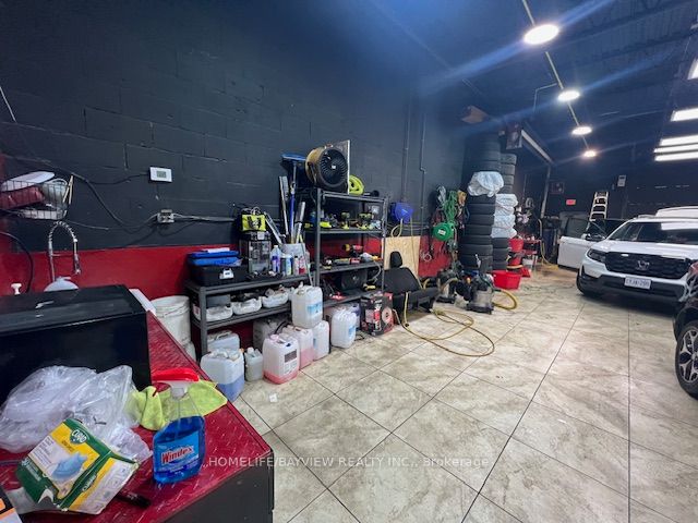 #8 - 73 Alness Street Property Photo 8