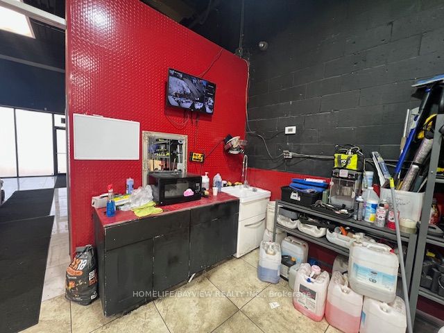 #8 - 73 Alness Street Property Photo 10