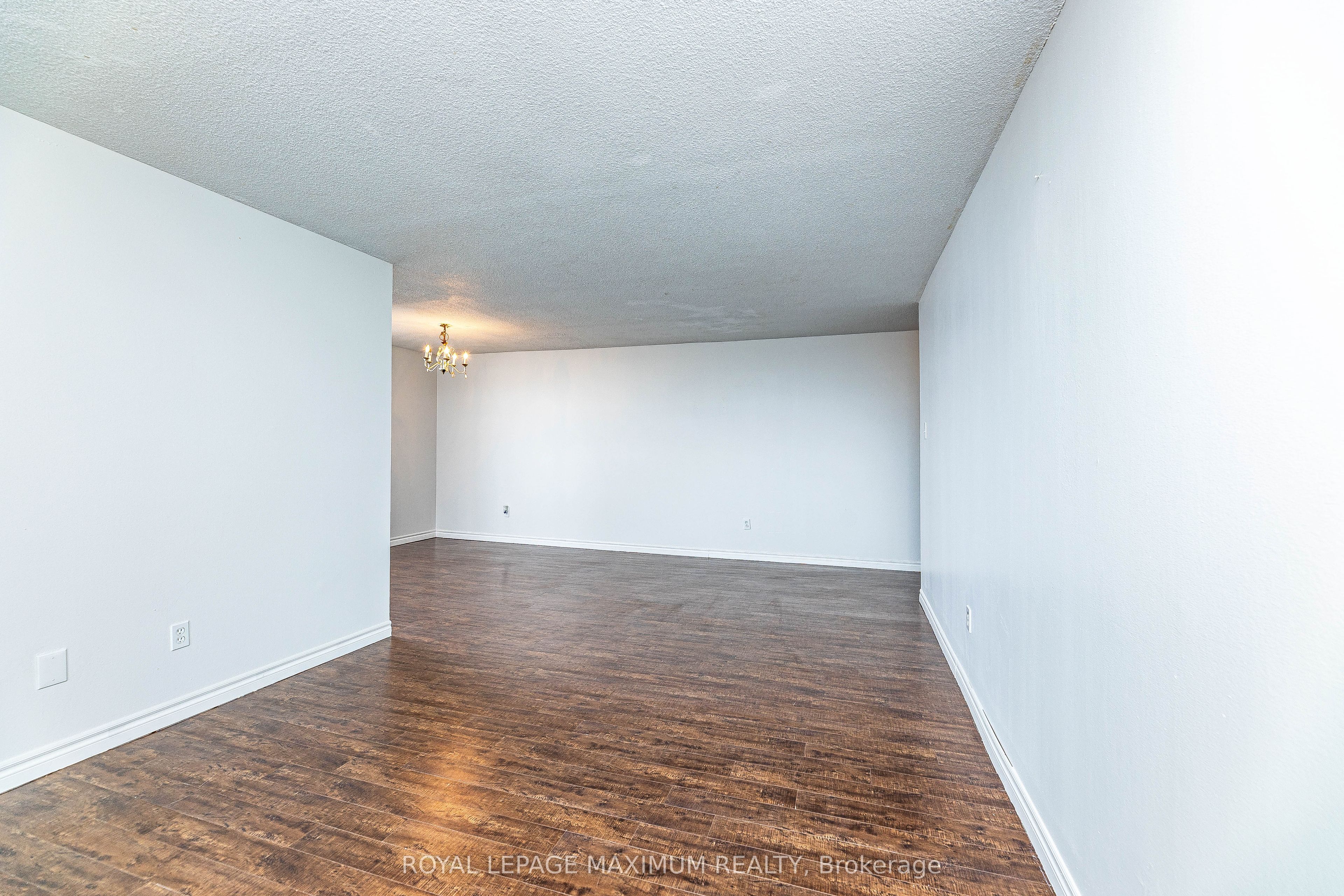 #1912 - 15 Kensington Road Property Photo 8