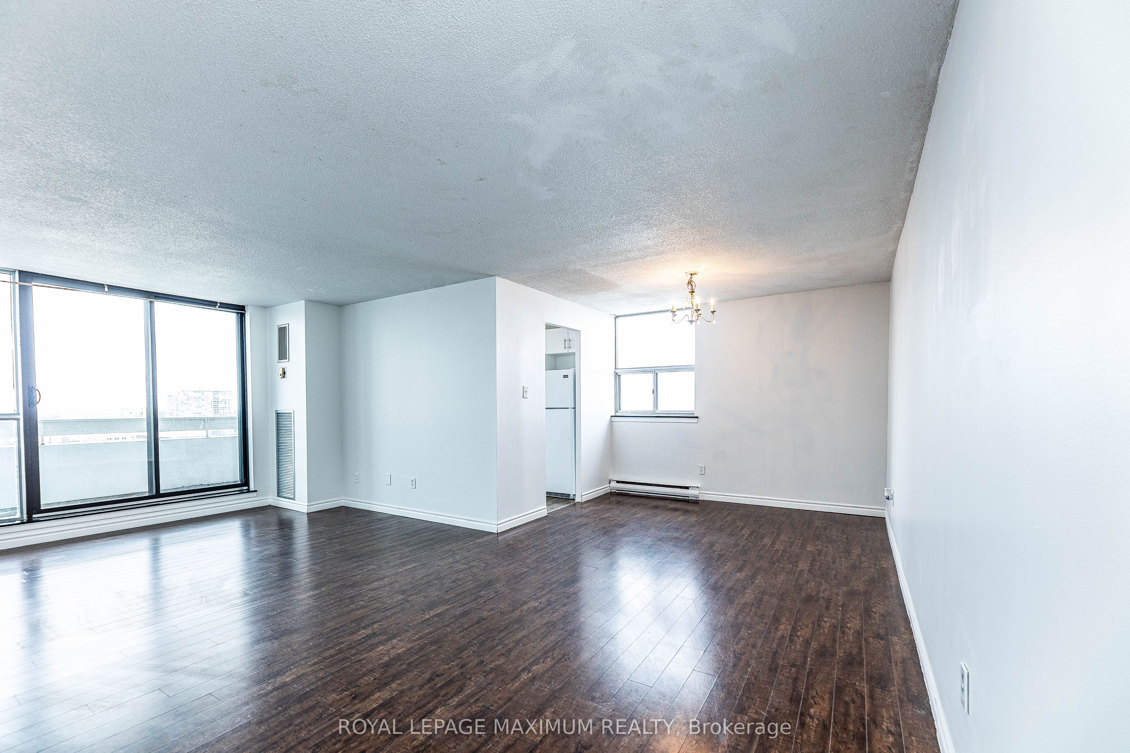 #1912 - 15 Kensington Road Property Photo 11
