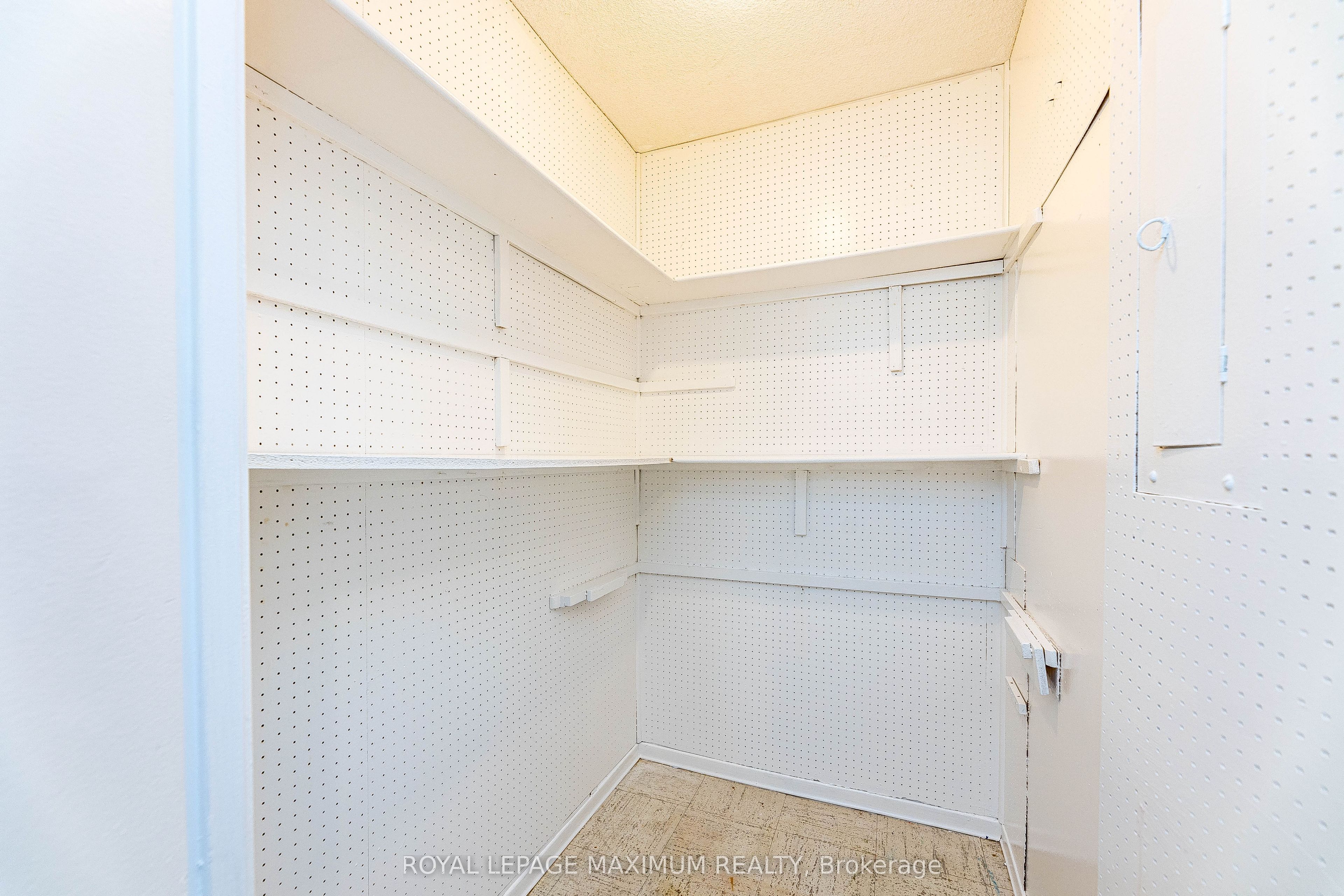 #1912 - 15 Kensington Road Property Photo 21