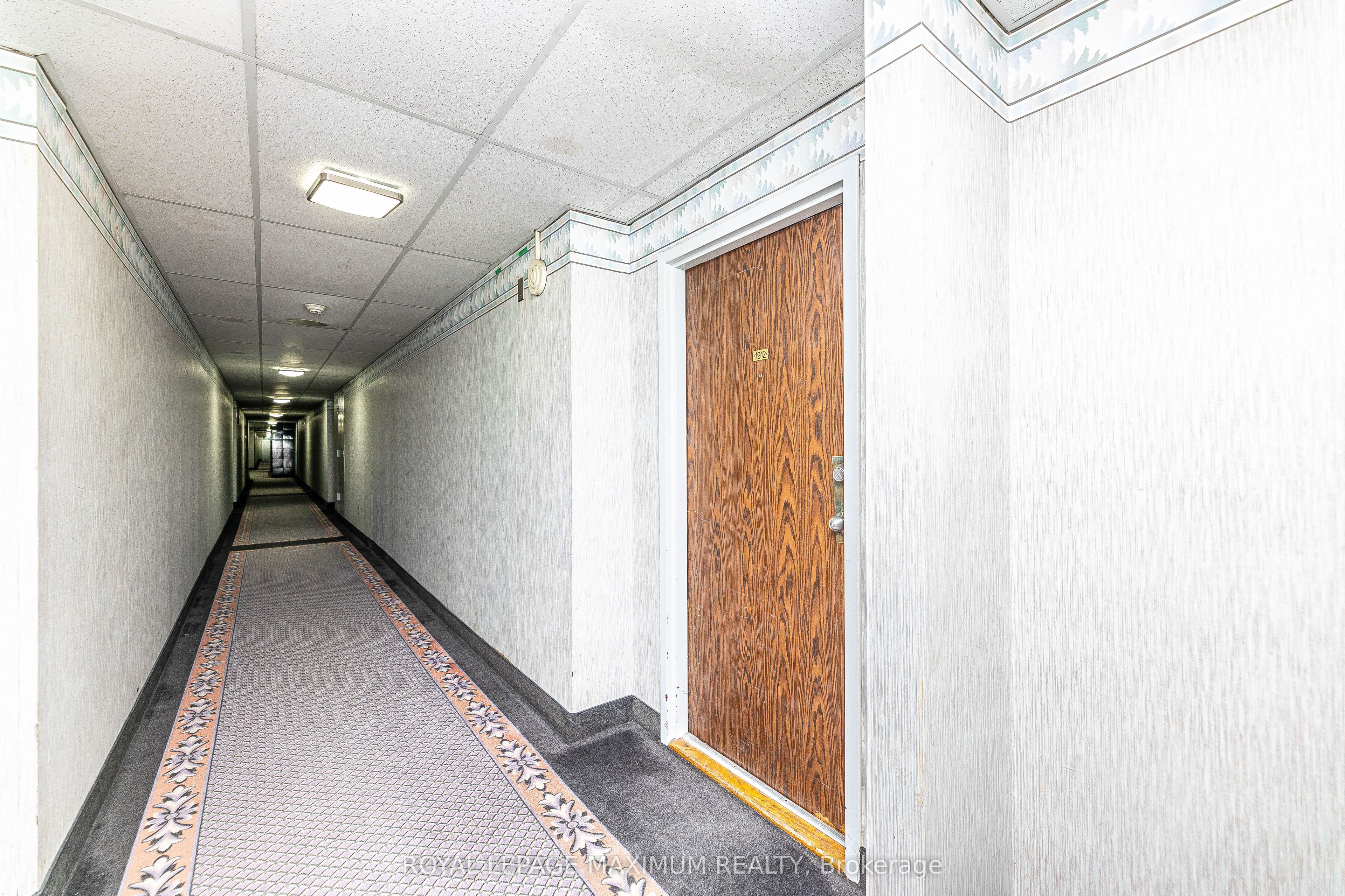 #1912 - 15 Kensington Road Property Photo 35