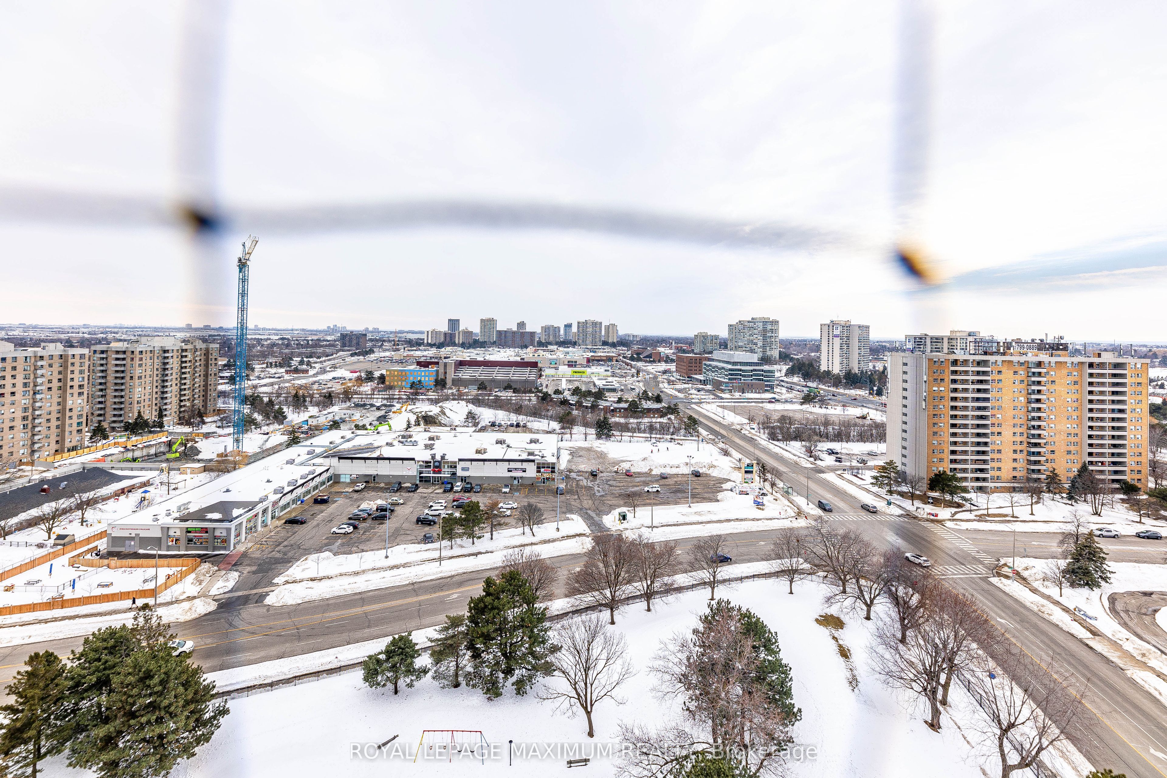 #1912 - 15 Kensington Road Property Photo 38