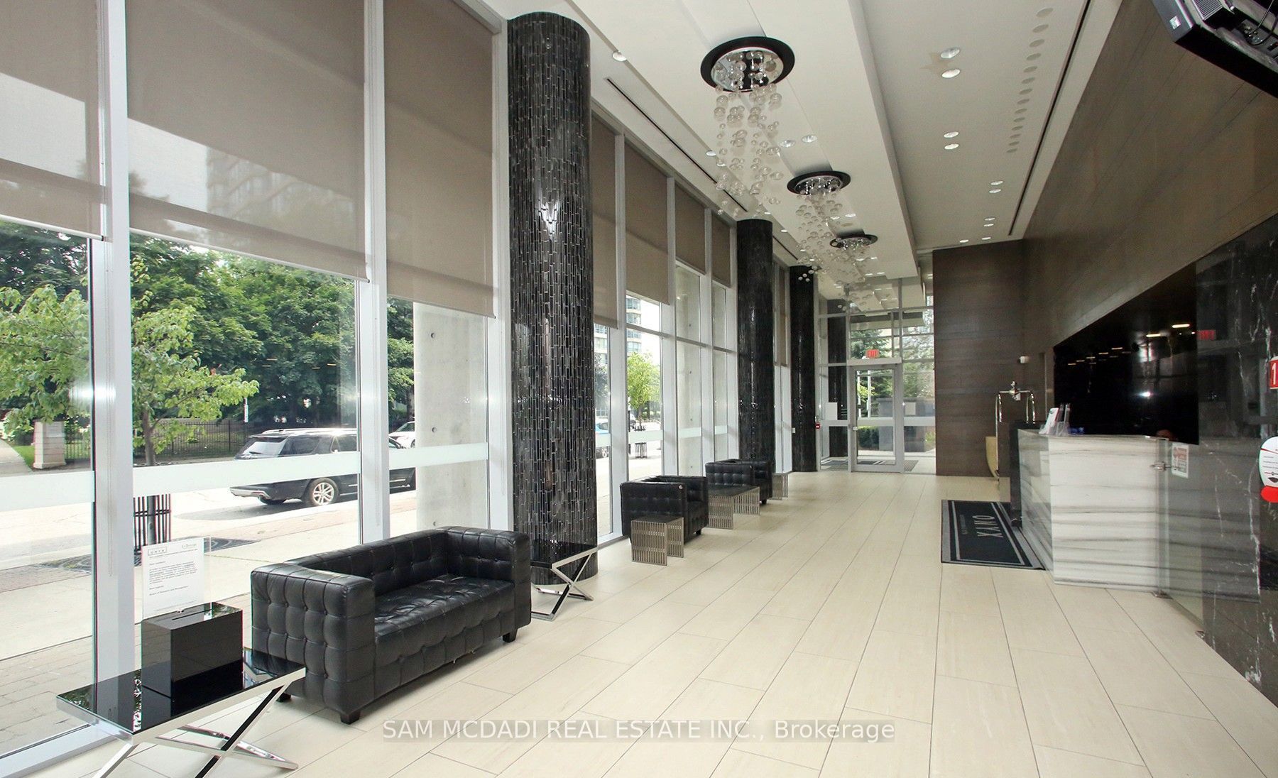 #2402 - 223 Webb Drive Property Photo 5