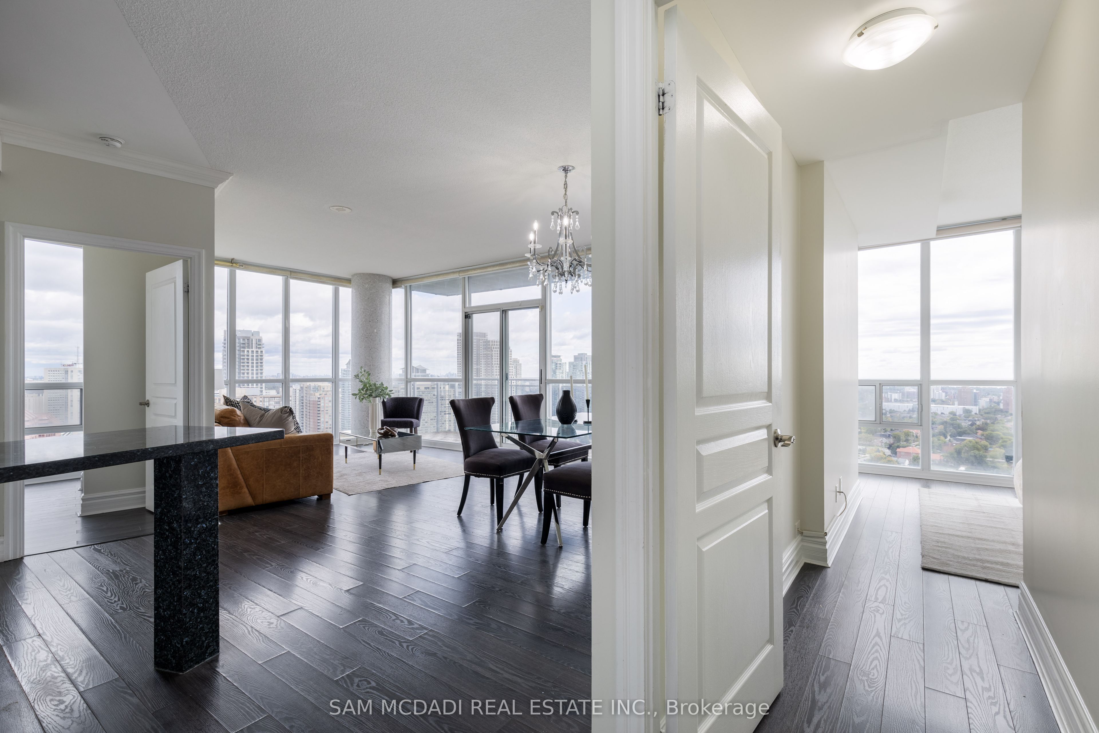 #2402 - 223 Webb Drive Property Photo 7