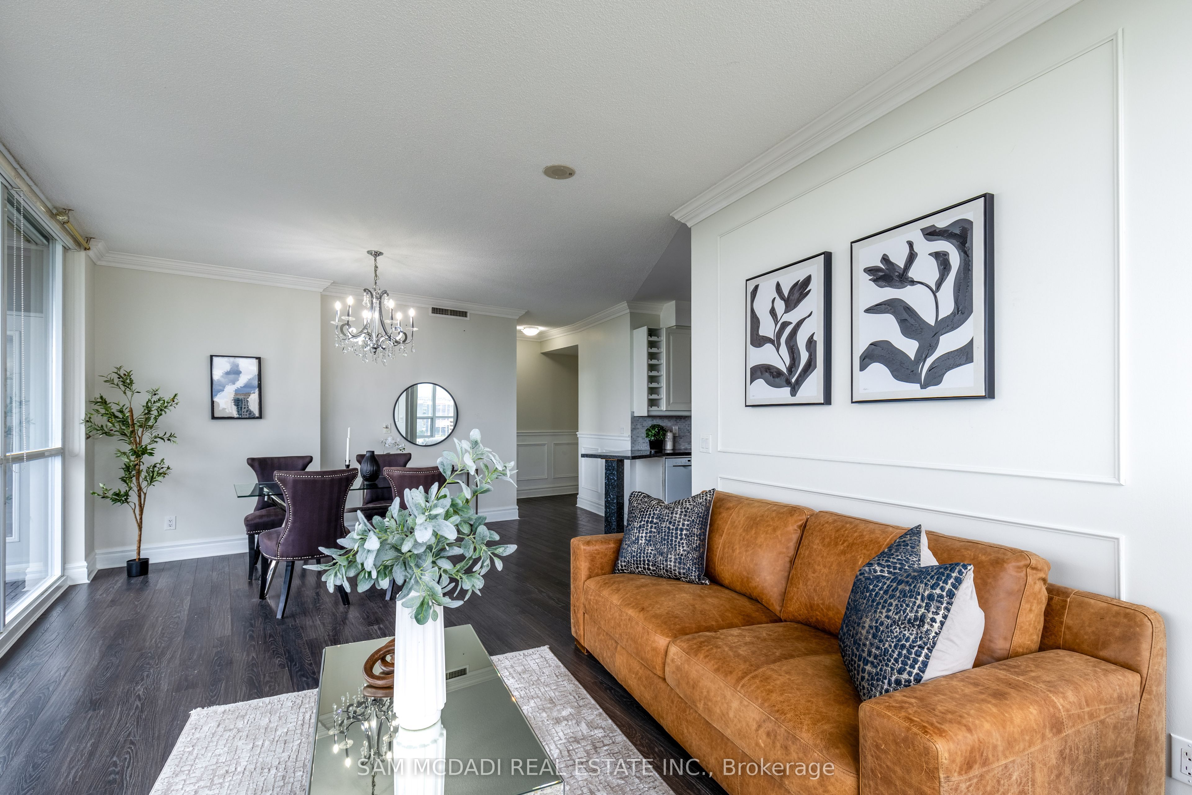 #2402 - 223 Webb Drive Property Photo 10