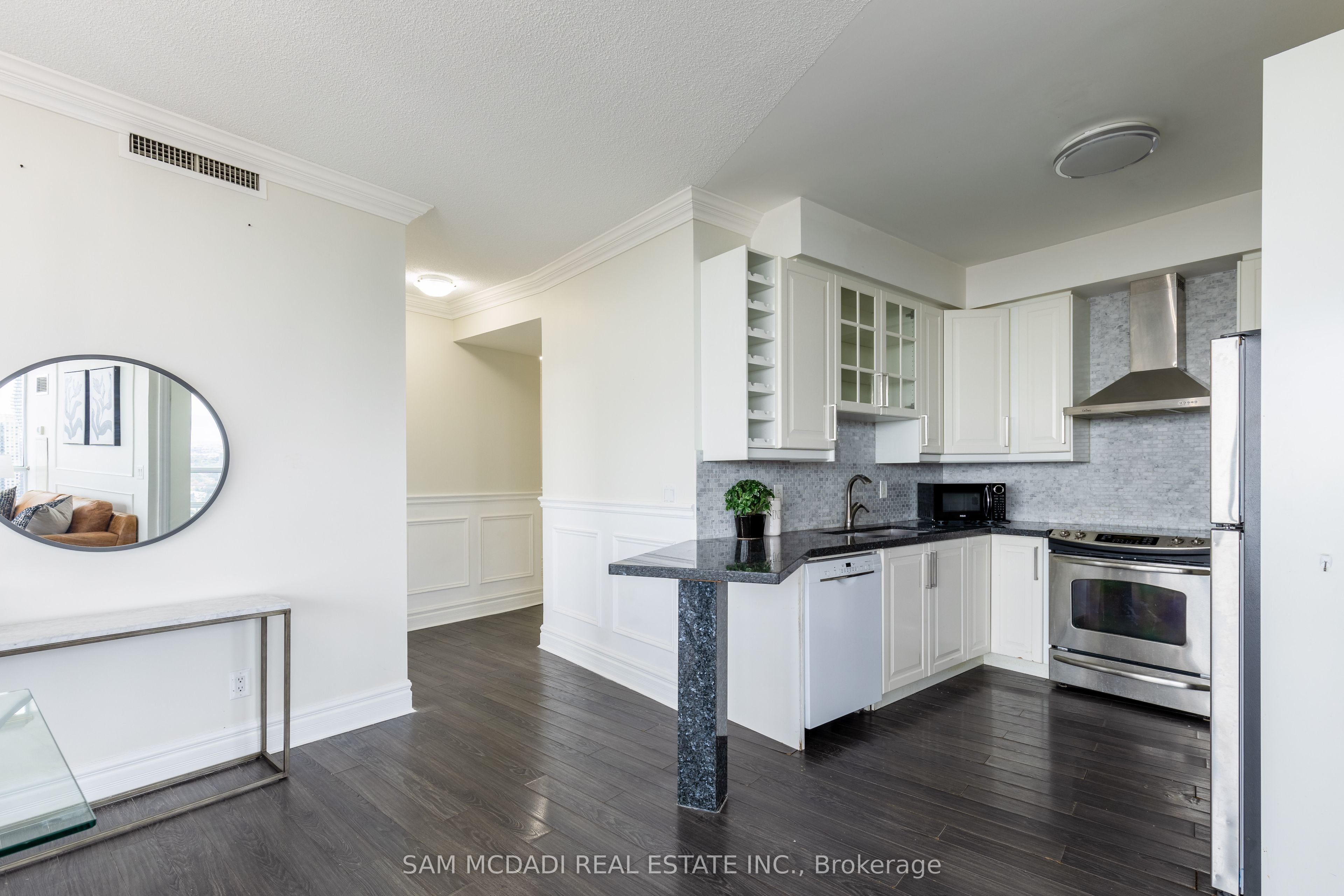 #2402 - 223 Webb Drive Property Photo 15