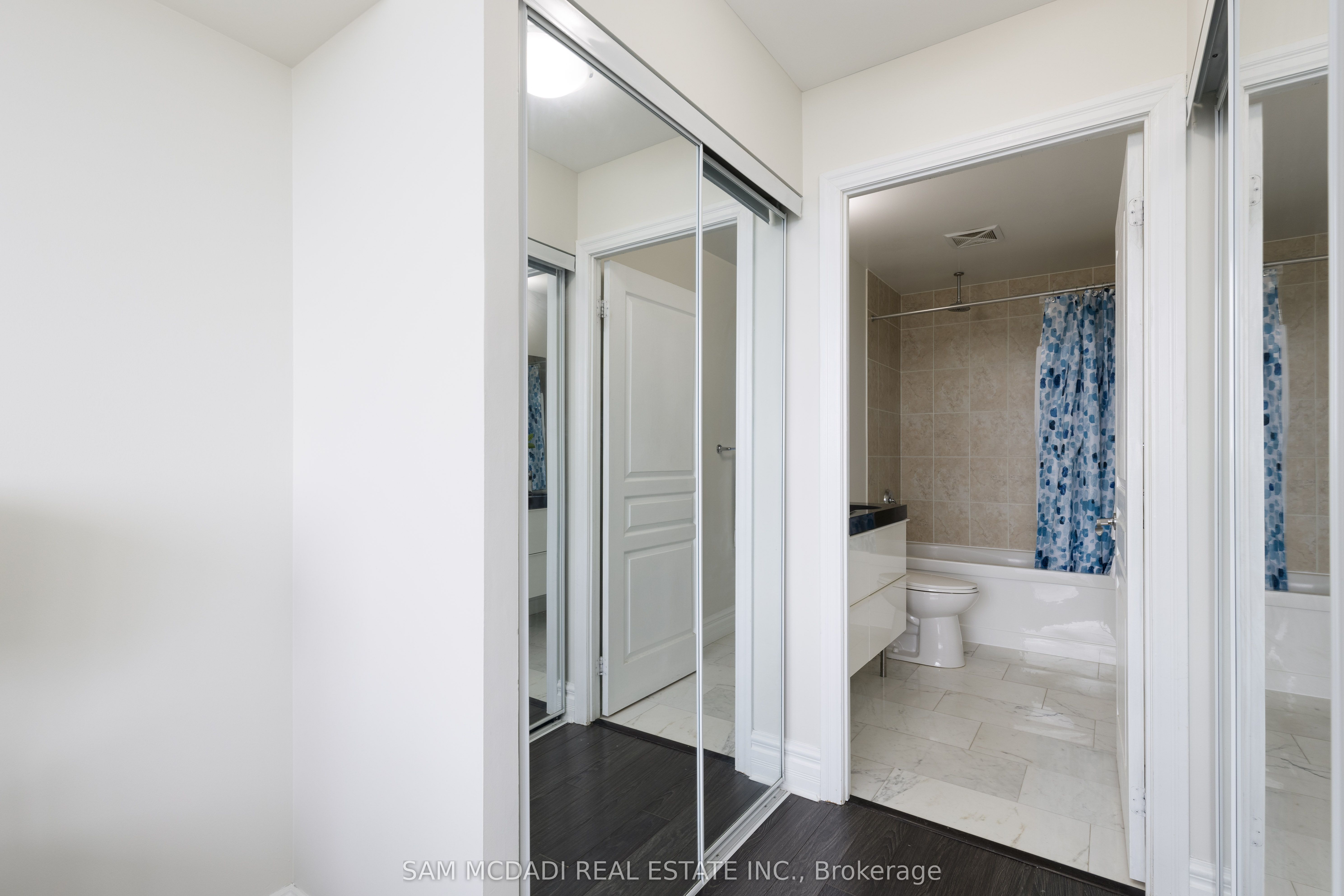#2402 - 223 Webb Drive Property Photo 22