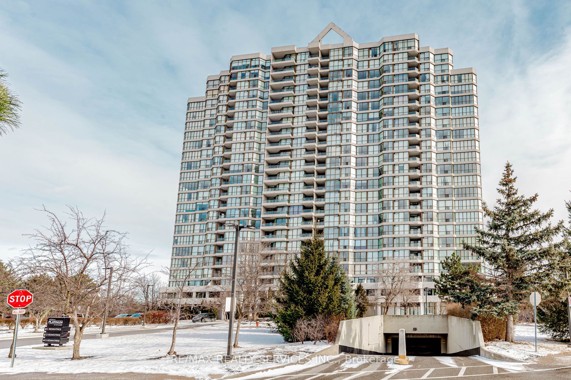 #612 - 3 Rowntree Road Property Photo