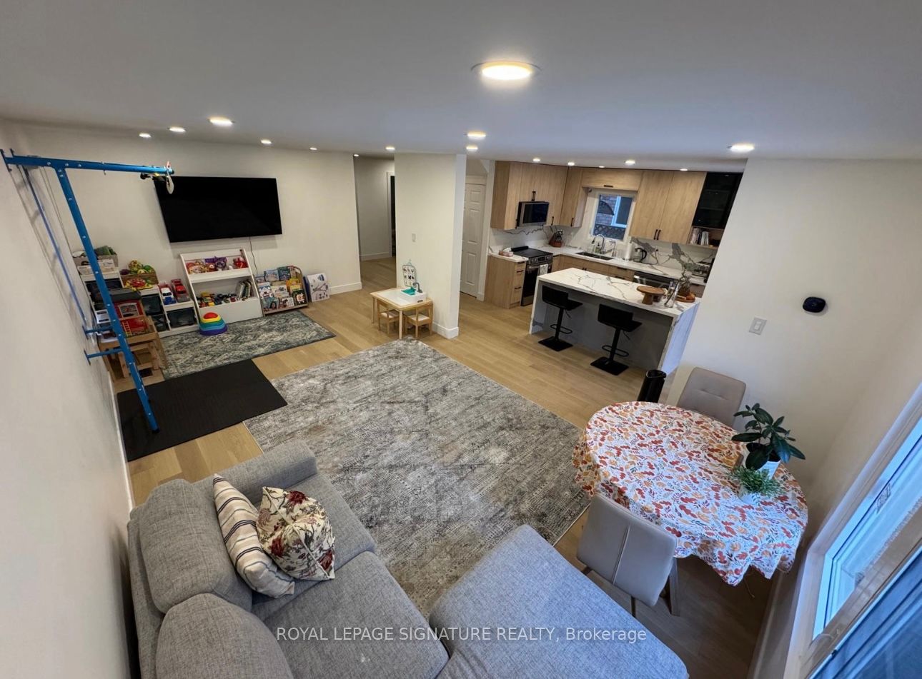 445 Malaga Road Property Photo 13