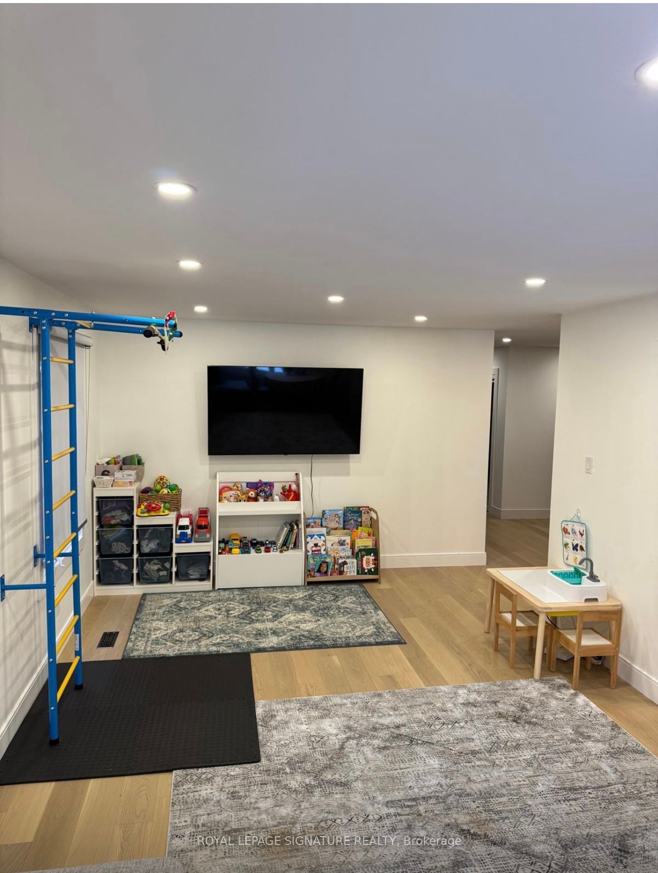 445 Malaga Road Property Photo 15