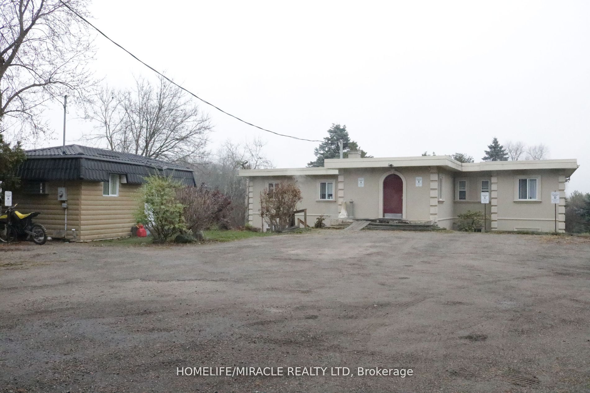 15685 Innis Lake Rd Property Photo