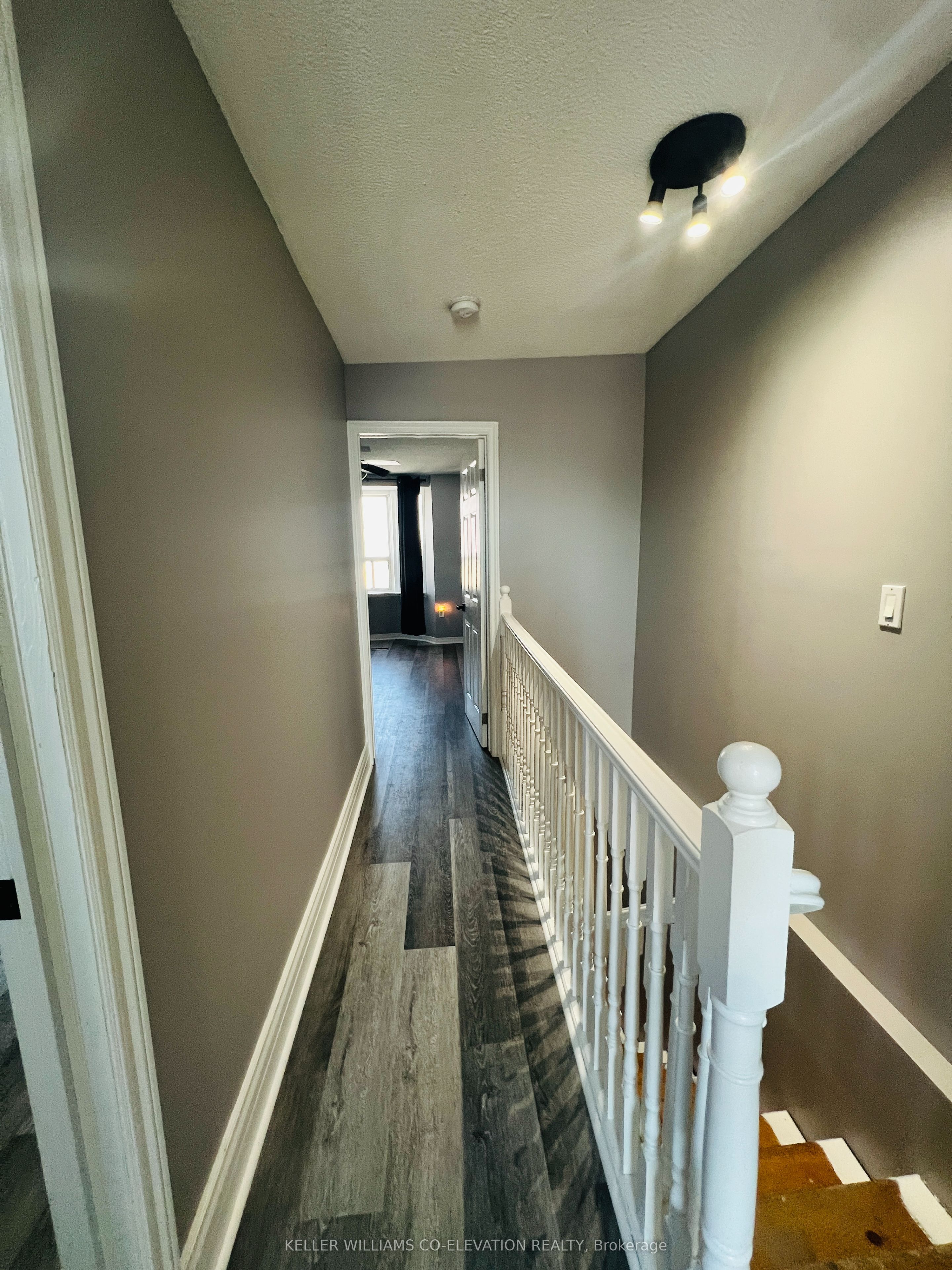 856 Weston Road Property Photo 8