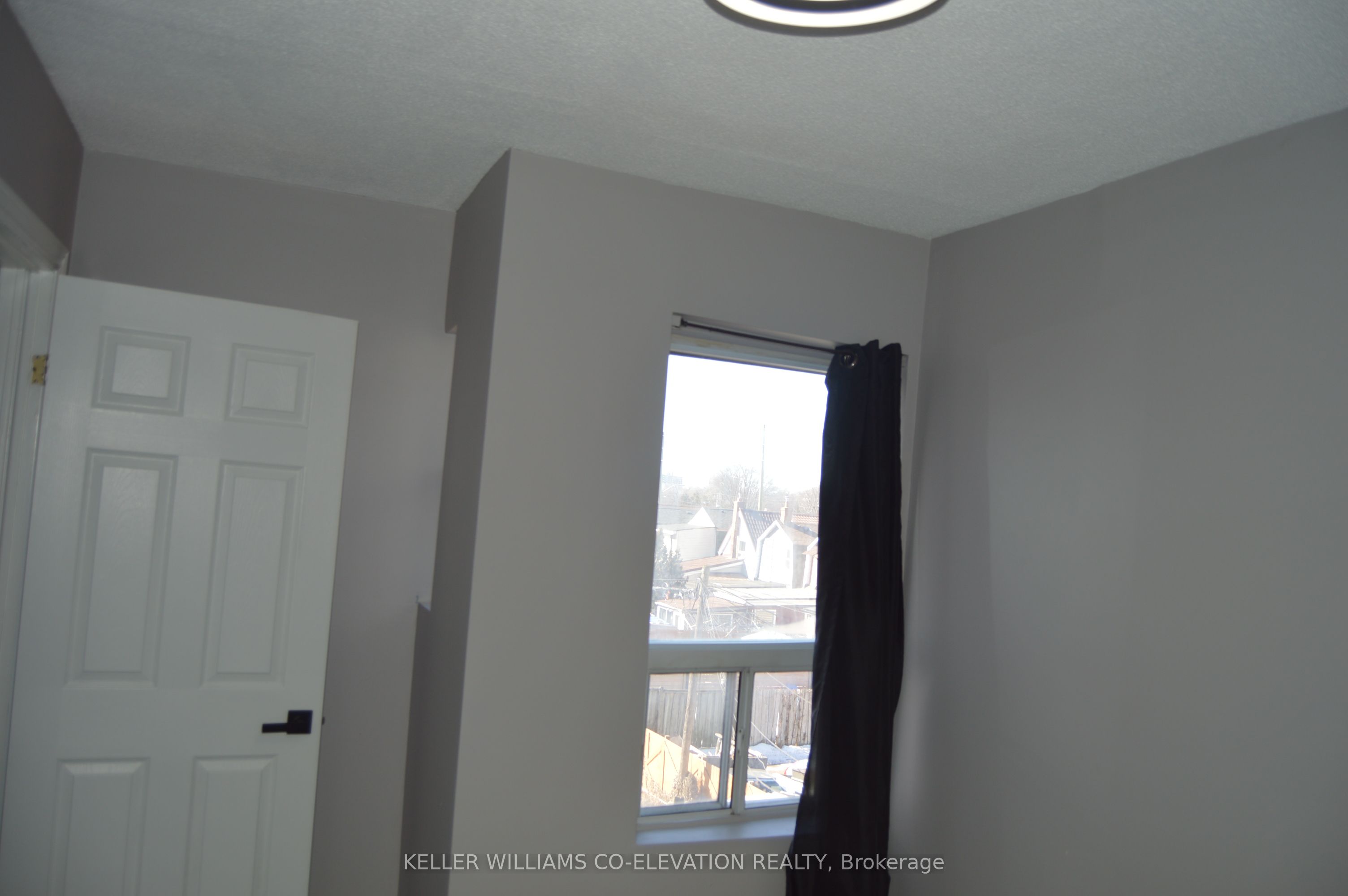 856 Weston Road Property Photo 12